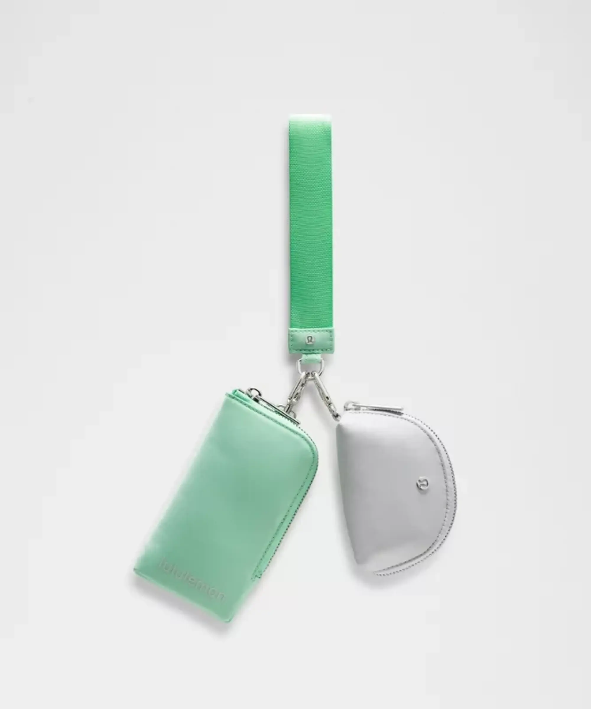 lululemon – Dual Pouch Wristlet Bag Wallet – Color Green