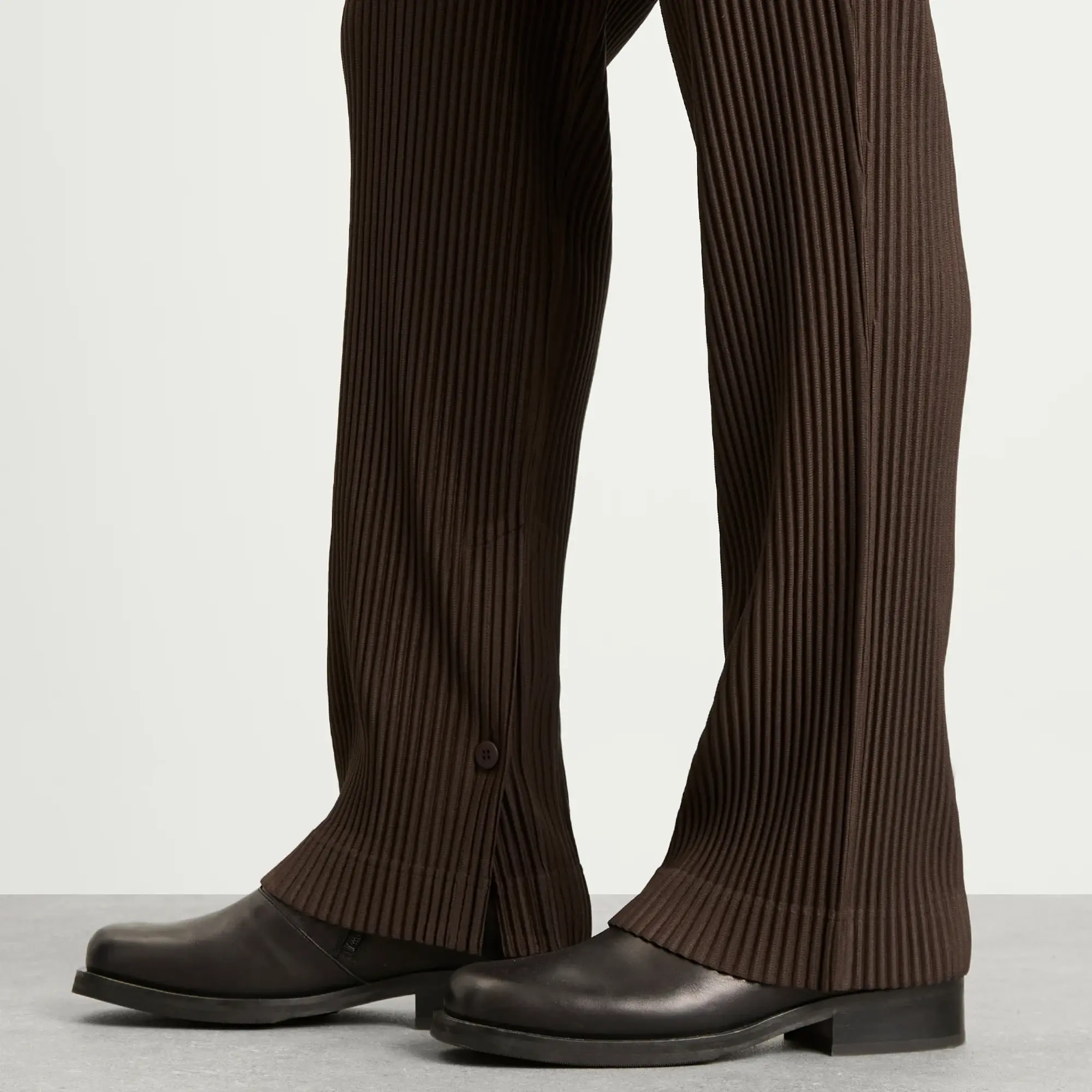 Homme Plissé Issey Miyake Men's Pleated Snap Trousers Mud Brown