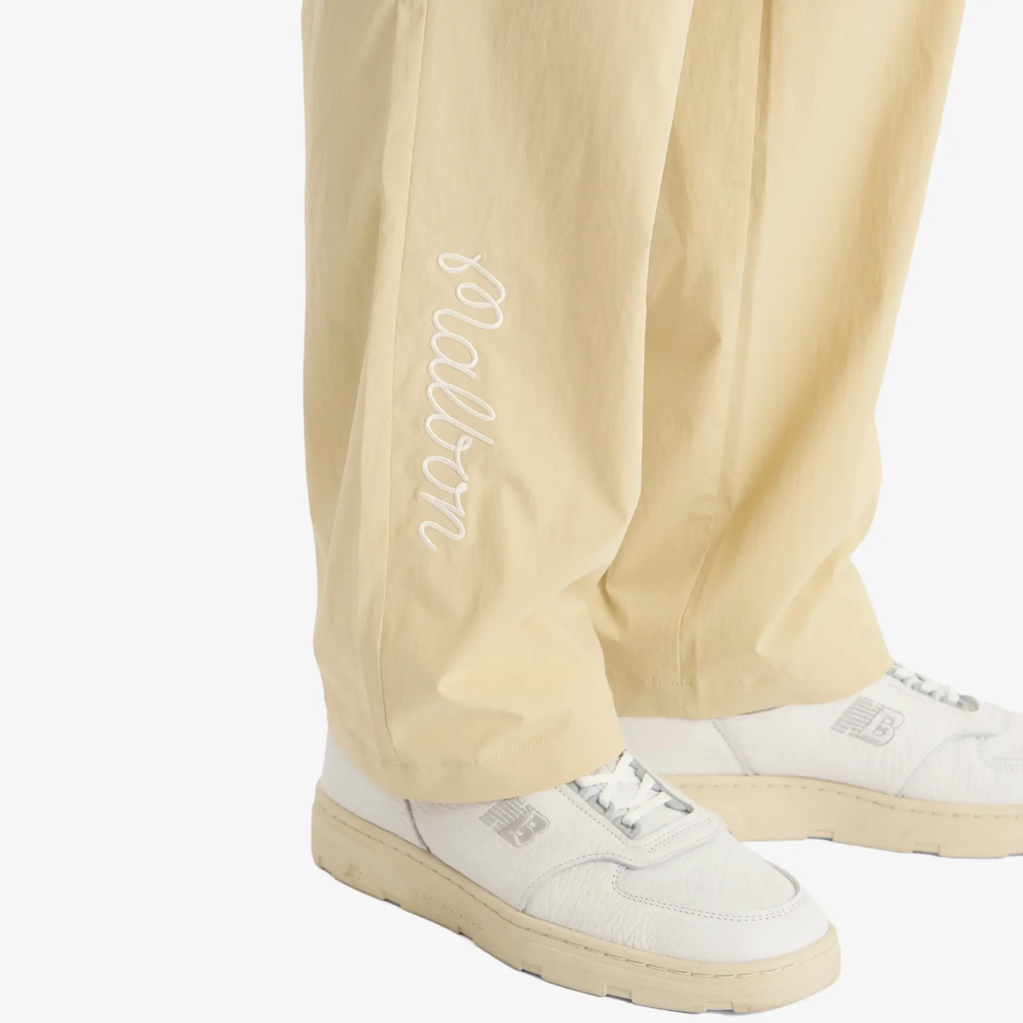 Malbon Men's Magnolia Pleated Pant Pale Khaki