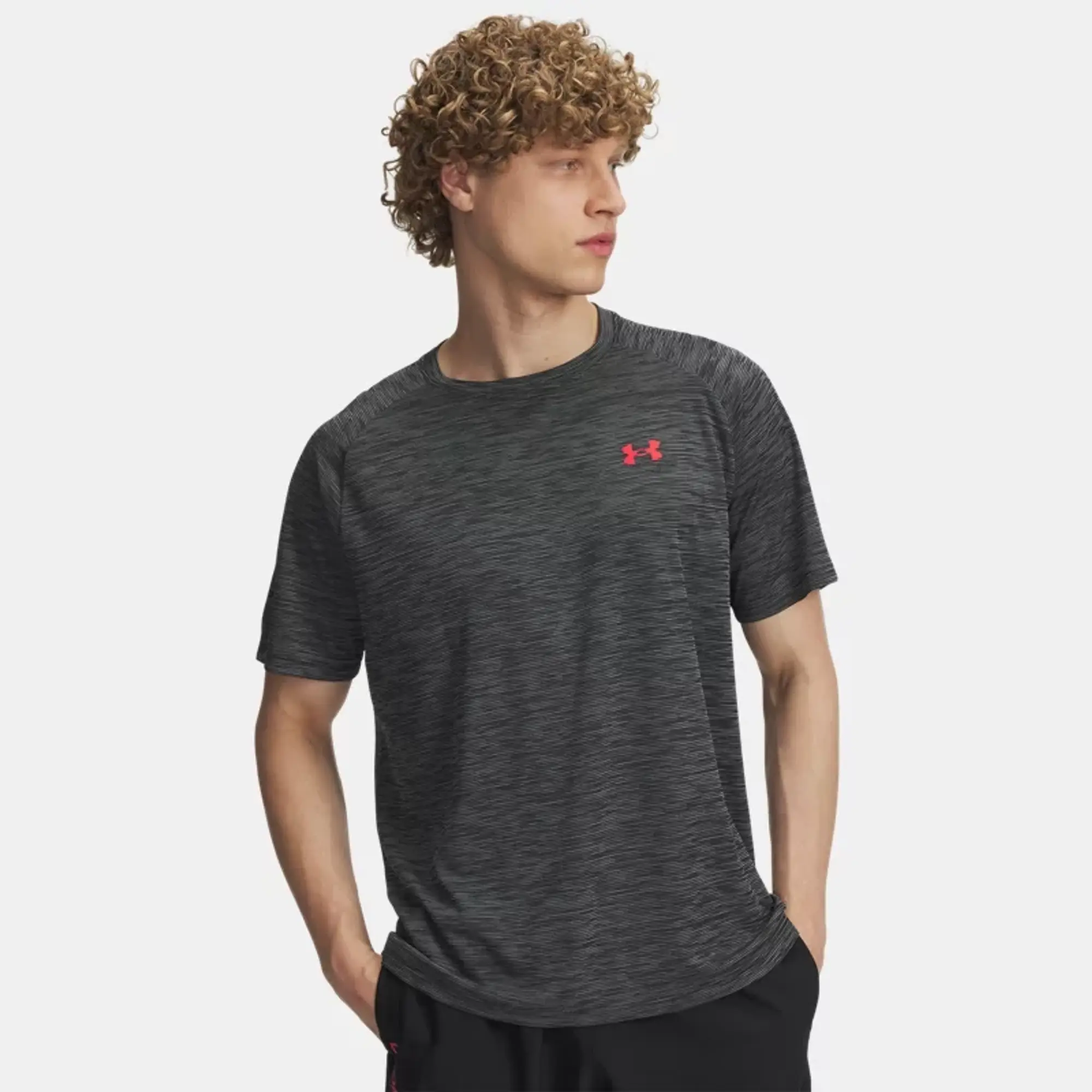 Under Armour  Tech™ Textured Men's Short Sleeve Black / Racer Red L