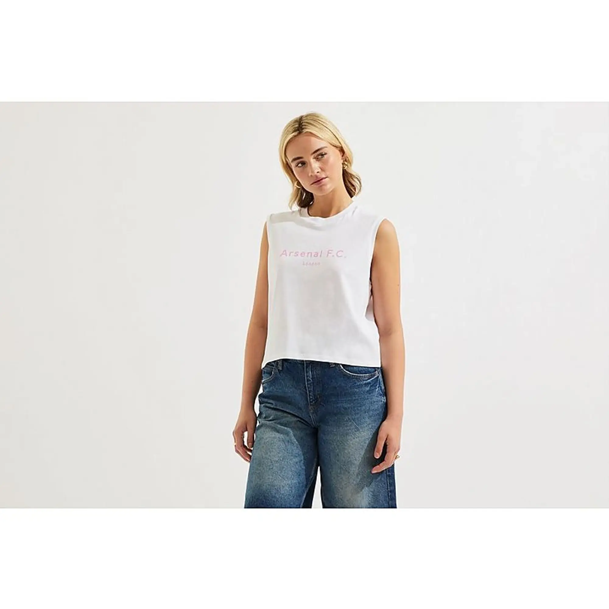 Arsenal Womens Chapman Tank in White, Multicolor