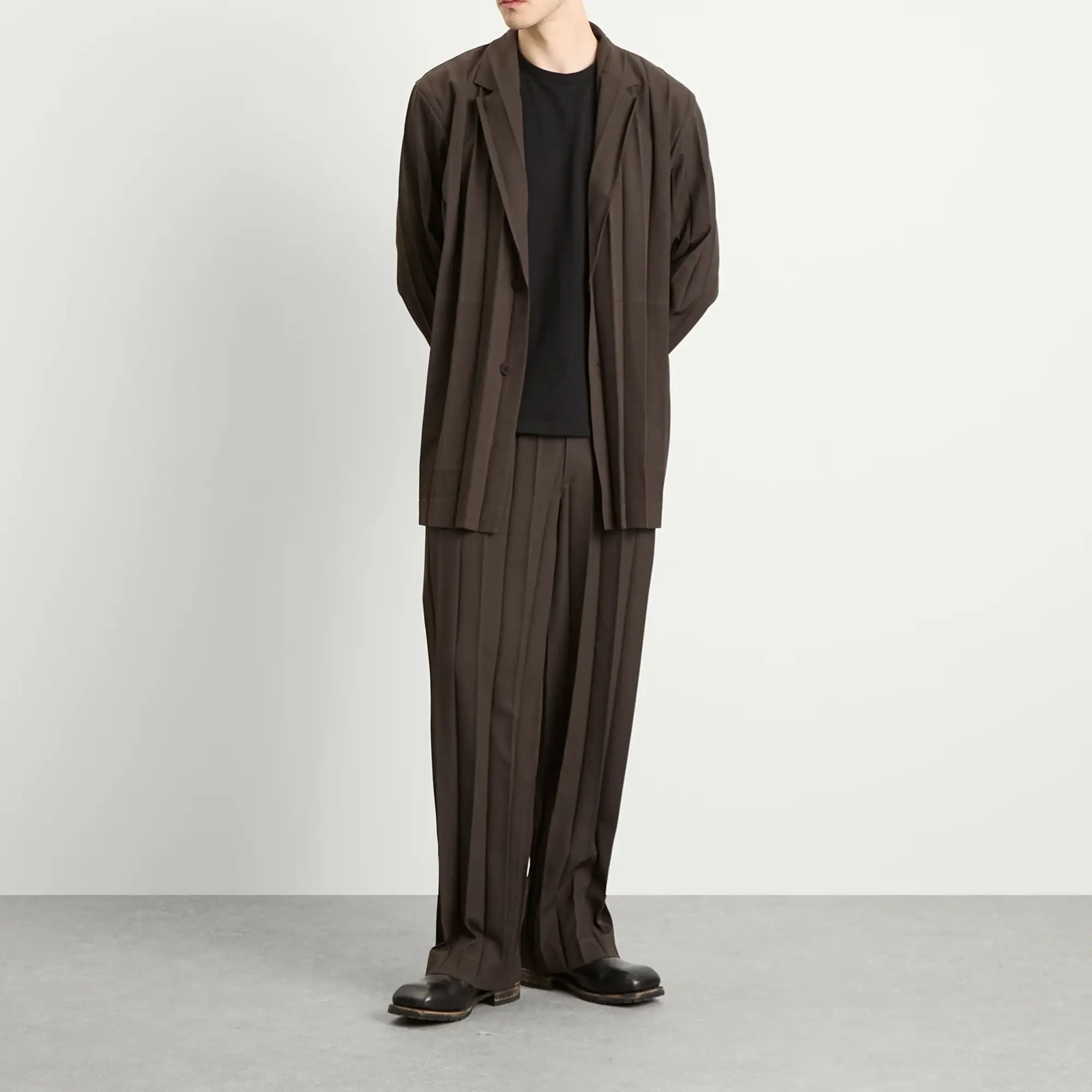 Homme Plissé Issey Miyake Men's Edge Single Breasted Jacket Dark Brown