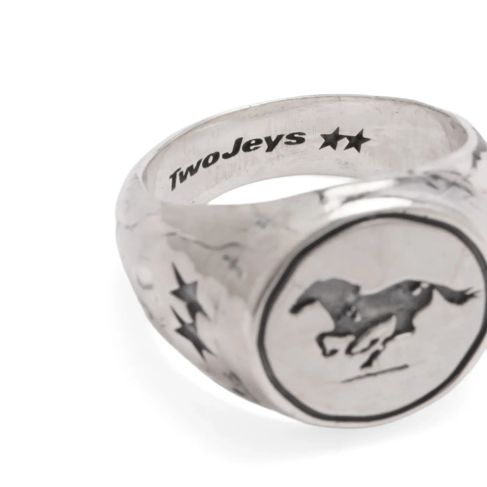 TwoJeys Men's Galloping Signet Silver