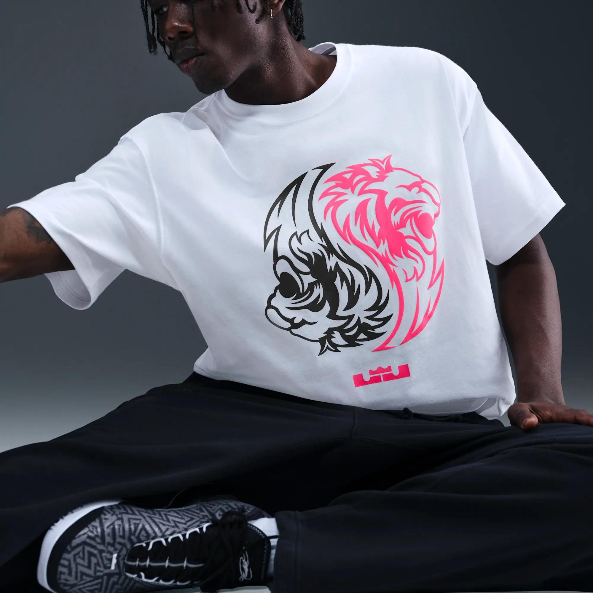 Nike LeBron Men's Max90 T-Shirt - White