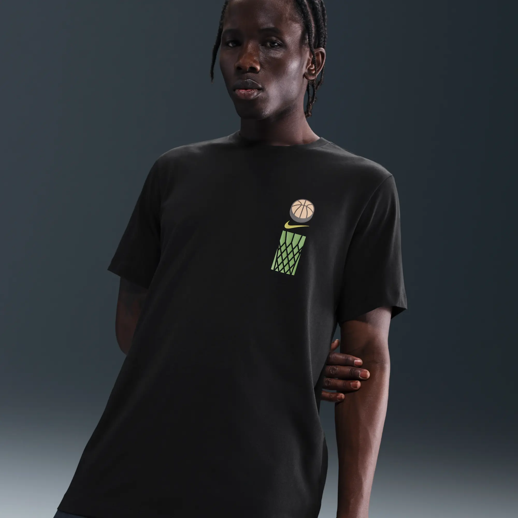 Nike Men's T-Shirt - Black