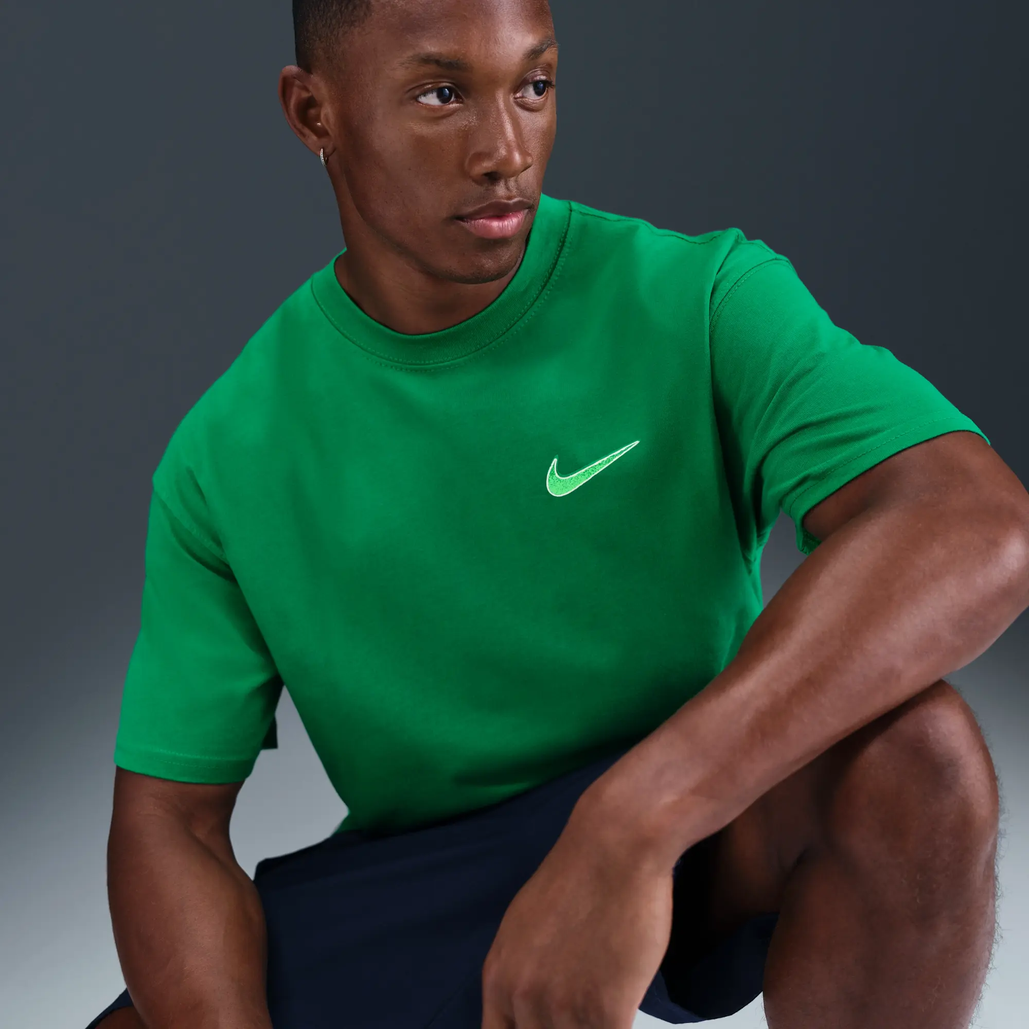 Nike Men's Max90 T-Shirt - Green