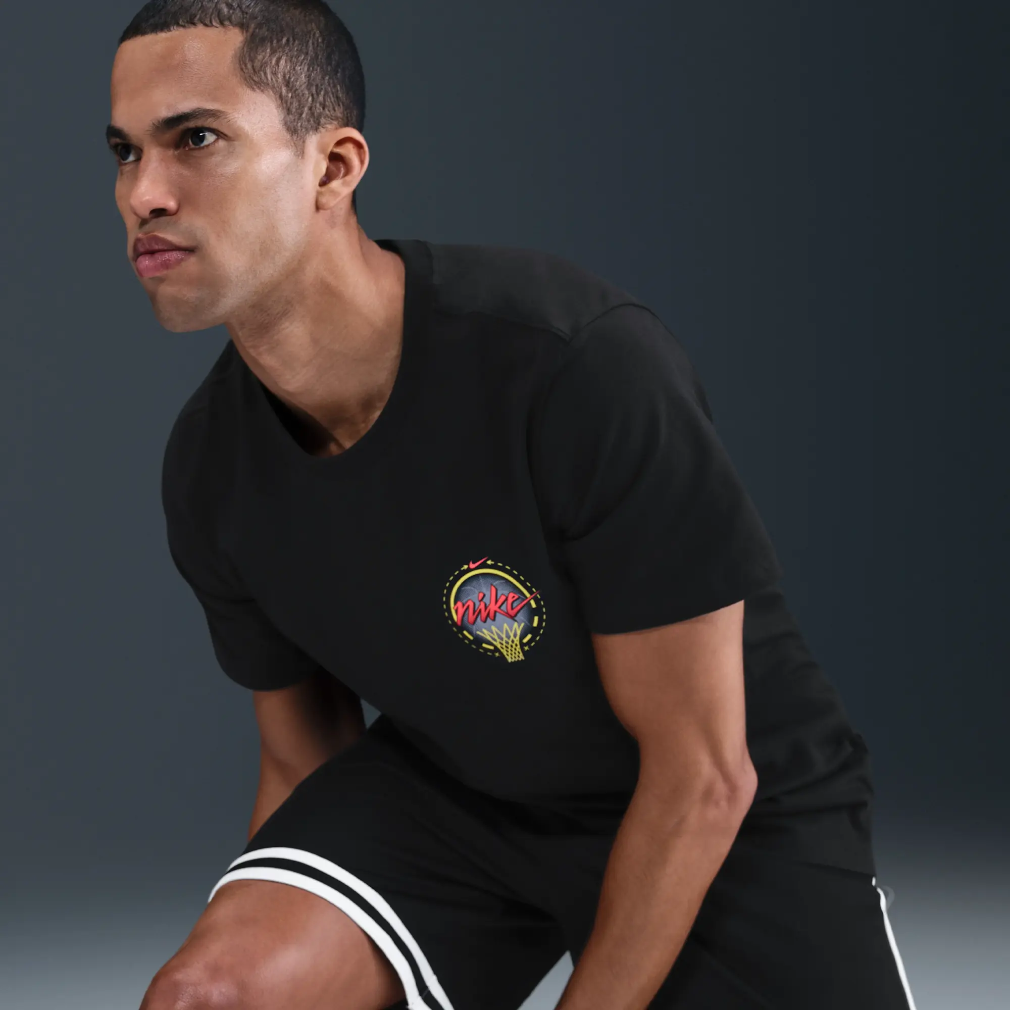Nike Men's Basketball T-Shirt - Black