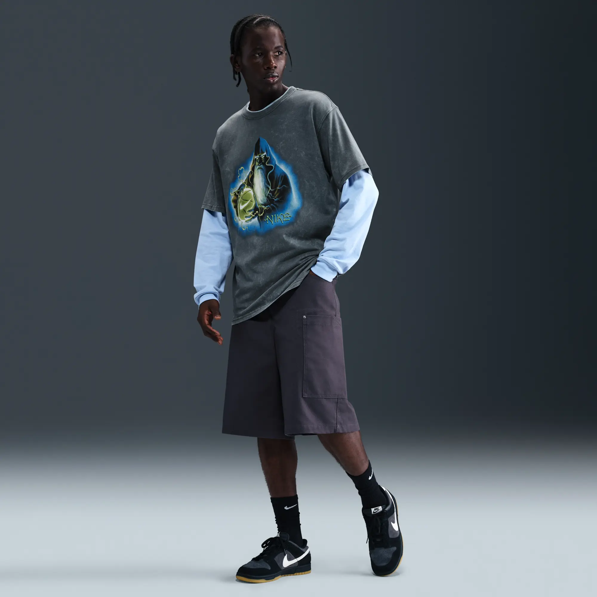 Nike Men's Basketball T-Shirt - Grey
