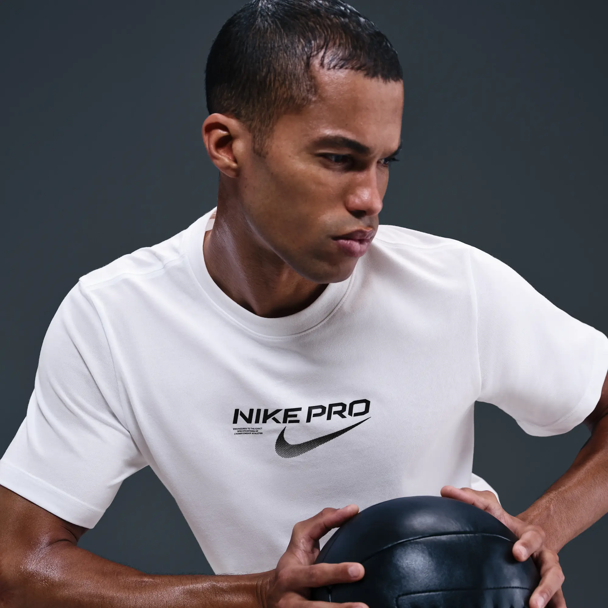 Nike Men's Dri-FIT Training T-Shirt - White