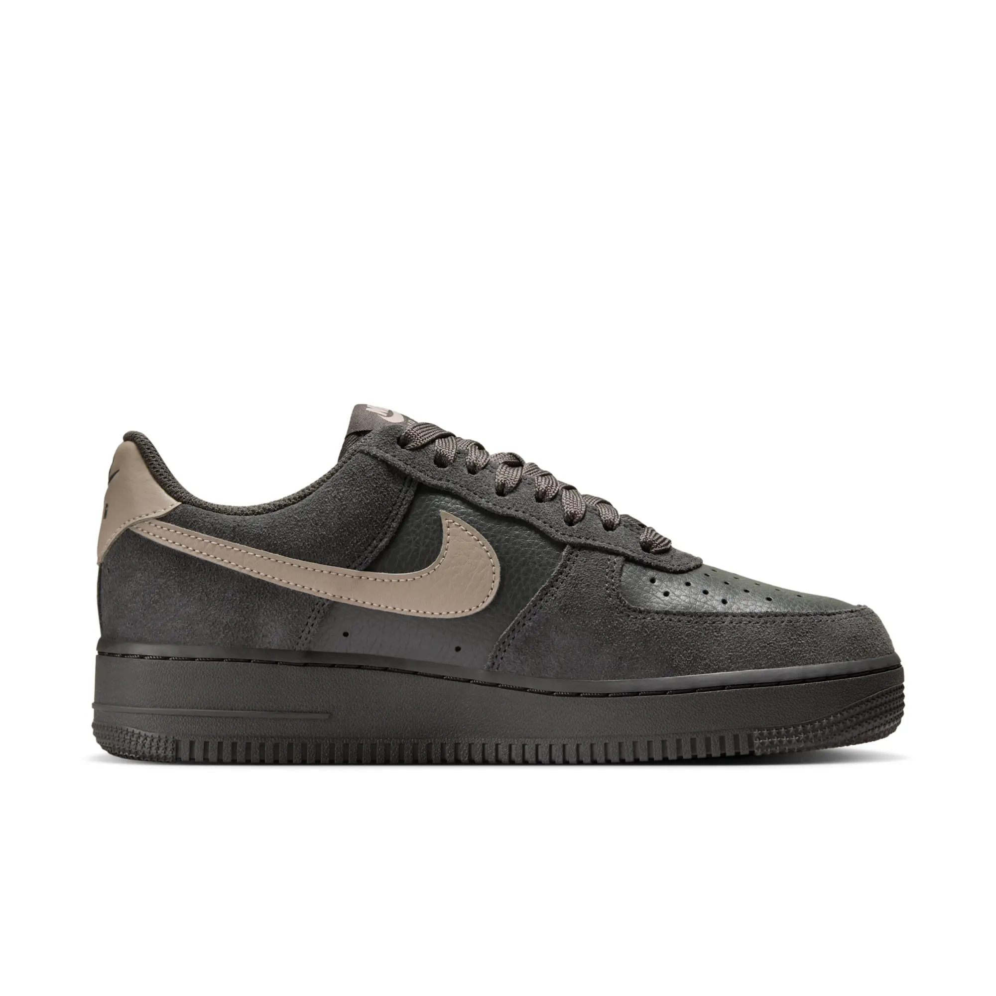 Nike Air Force 1 Low Women's Shoes - Brown