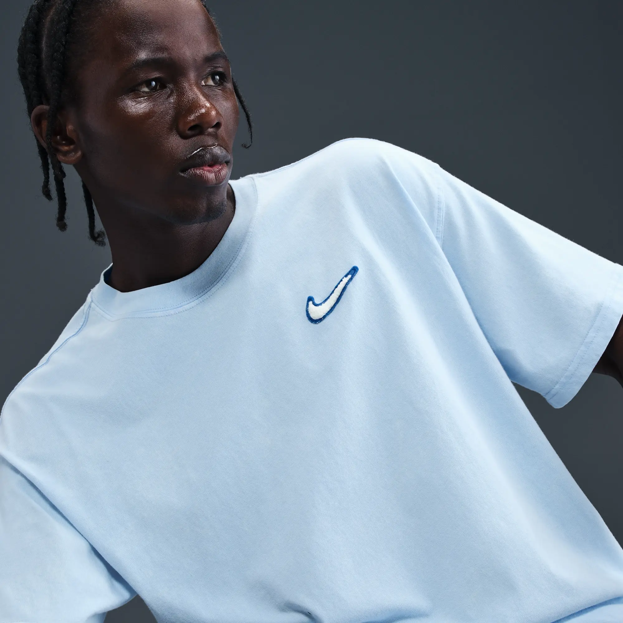 Nike Men's Max90 Basketball T-Shirt - Blue