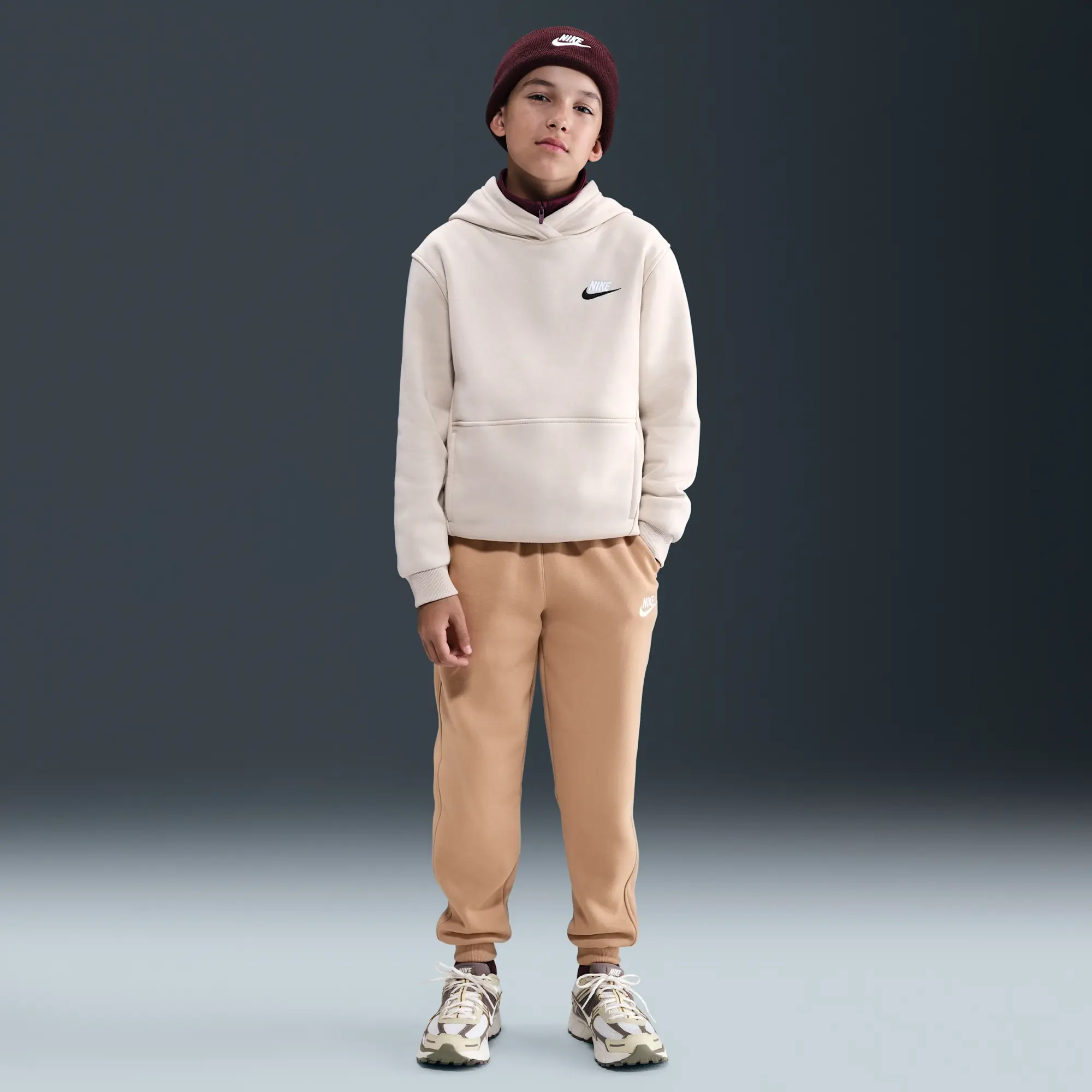 Nike Sportswear Club Fleece Older Kids' Joggers - Brown - Fleece > Club Fleece