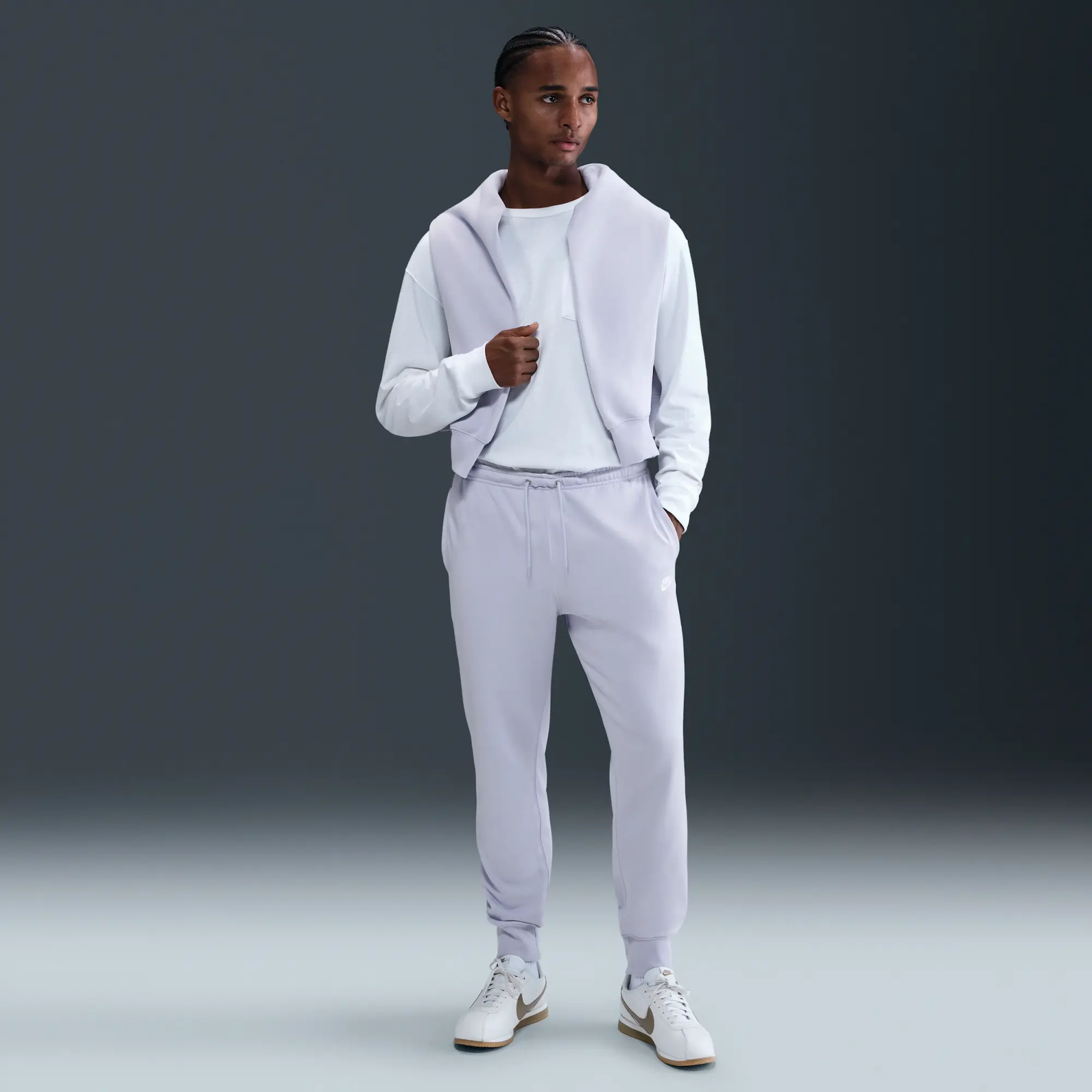 Nike Club Men's French Terry Joggers - Grey - Fleece > Club Fleece