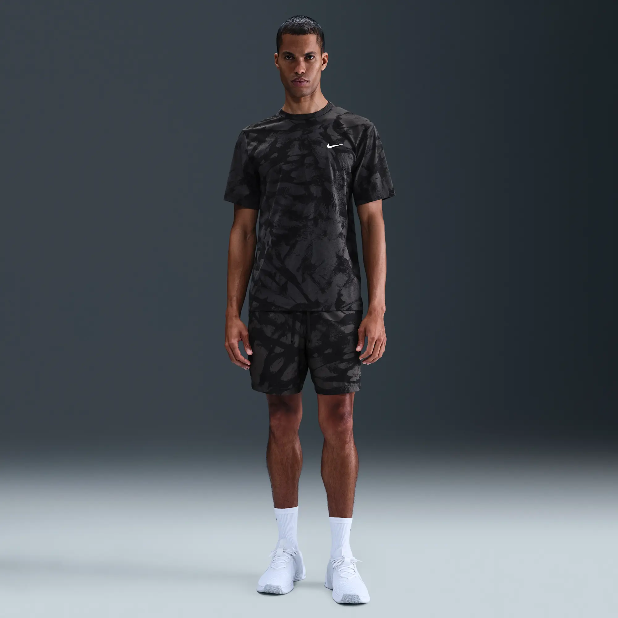 Nike Hyverse Men's Dri-FIT UV Training Top - Grey - Sustainable Materials