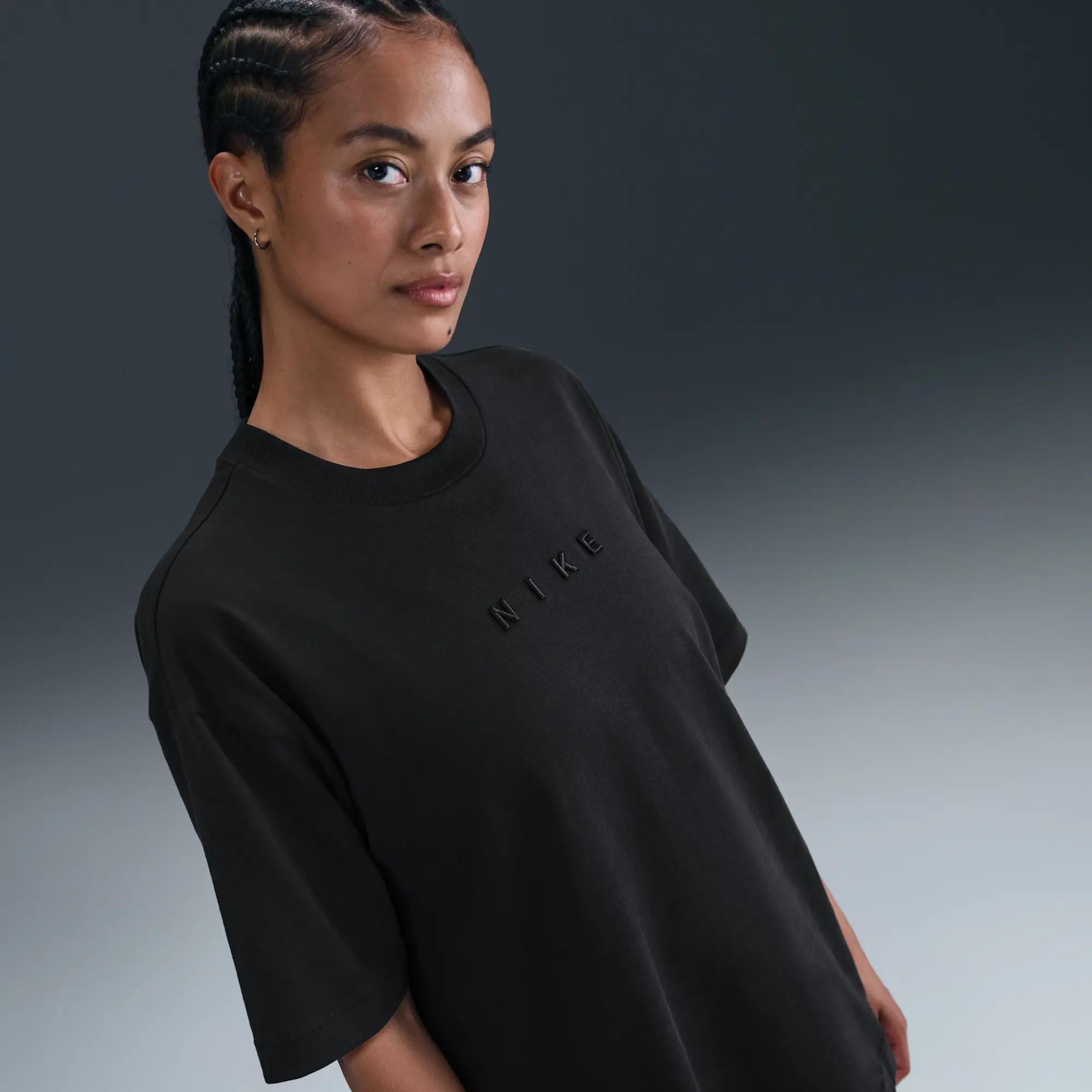 Nike Sportswear Women's Oversized Short-Sleeve T-Shirt - Black