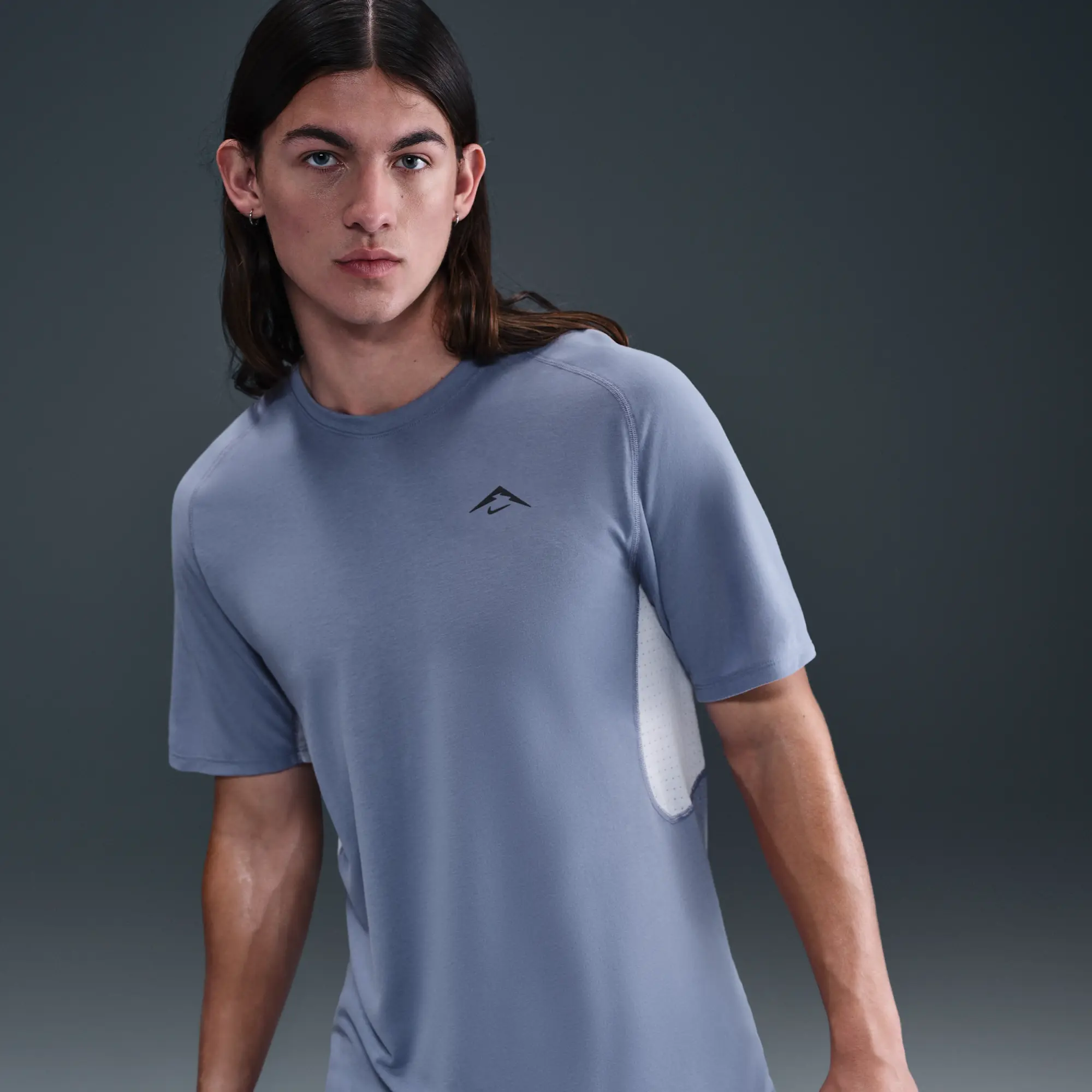 Nike Trail Solar Chase Men's Dri-FIT ADV Short-Sleeve Running Top - Blue - Sustainable Materials