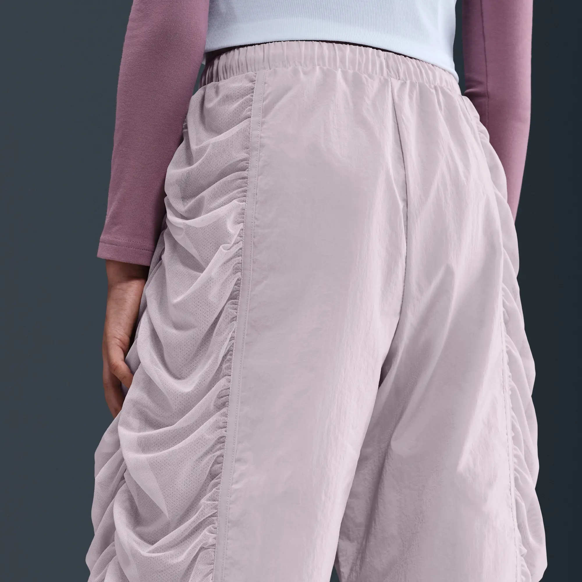 Nike Sportswear Girls' Woven Trousers - Purple