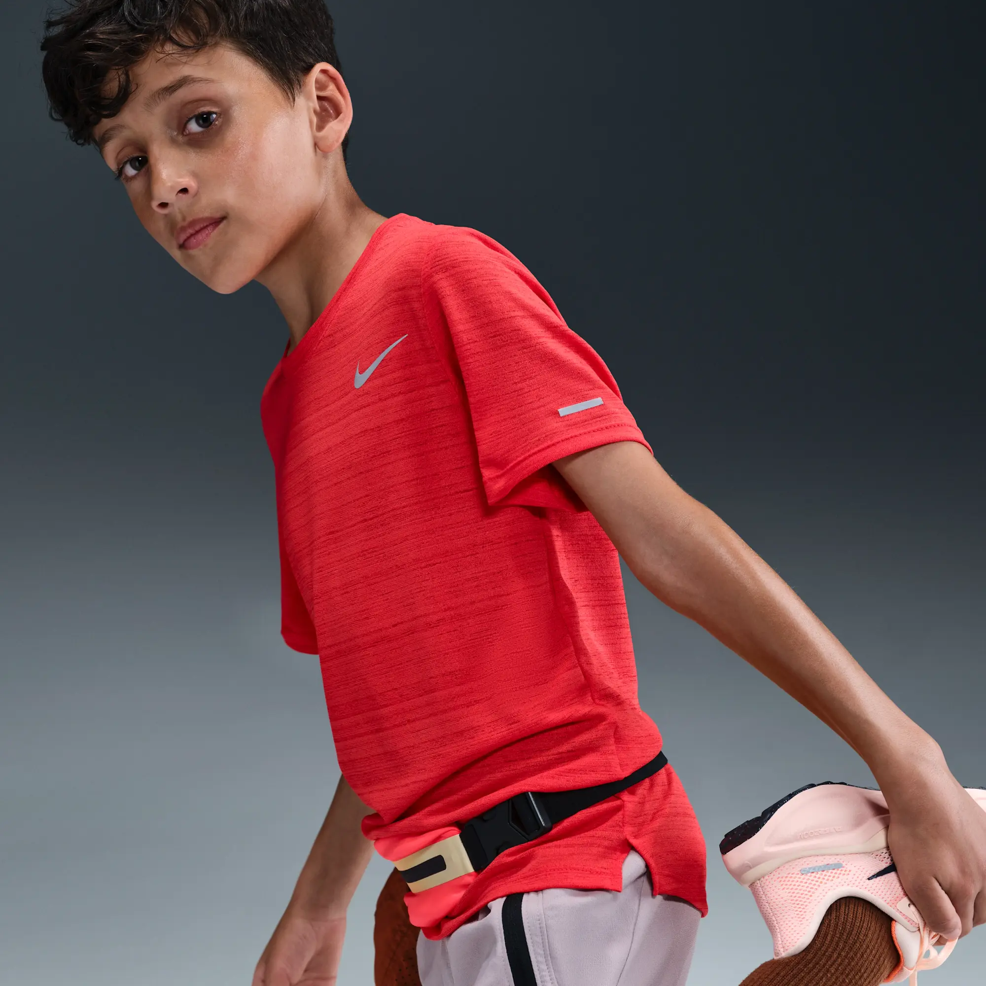 Nike Dri-FIT Miler Older Kids' (Boys') Training Top - Red - Sustainable Materials