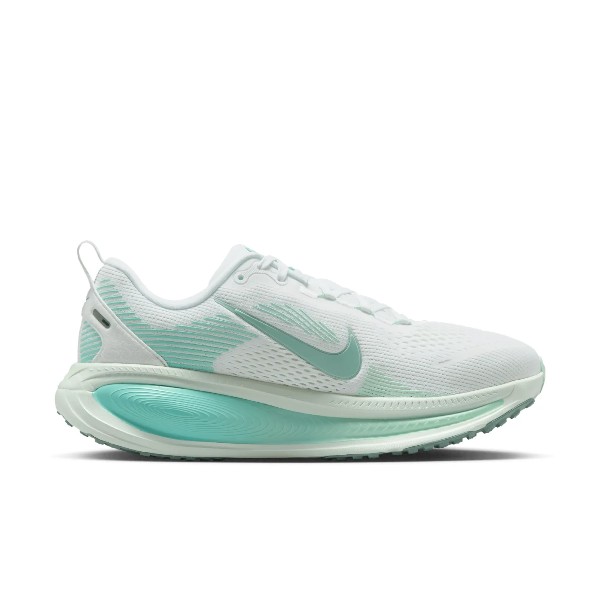 Nike Vomero 18 Women's Road Running Shoes - White - Recycled Content Minimum