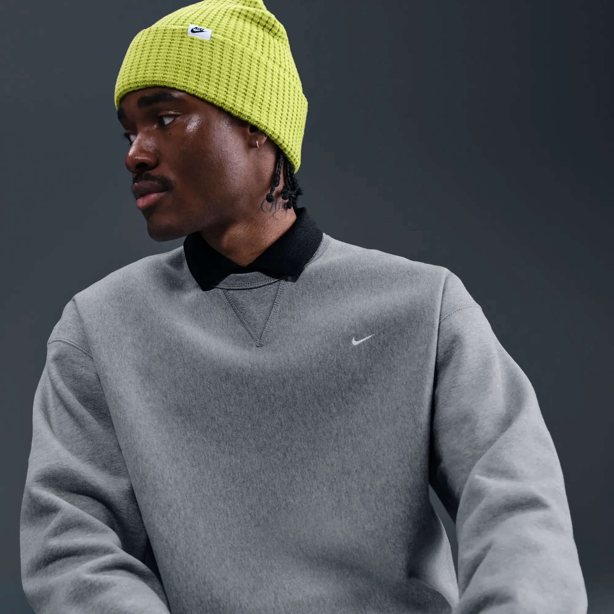 Nike Solo Swoosh Men's Fleece Crew - Grey - Fleece