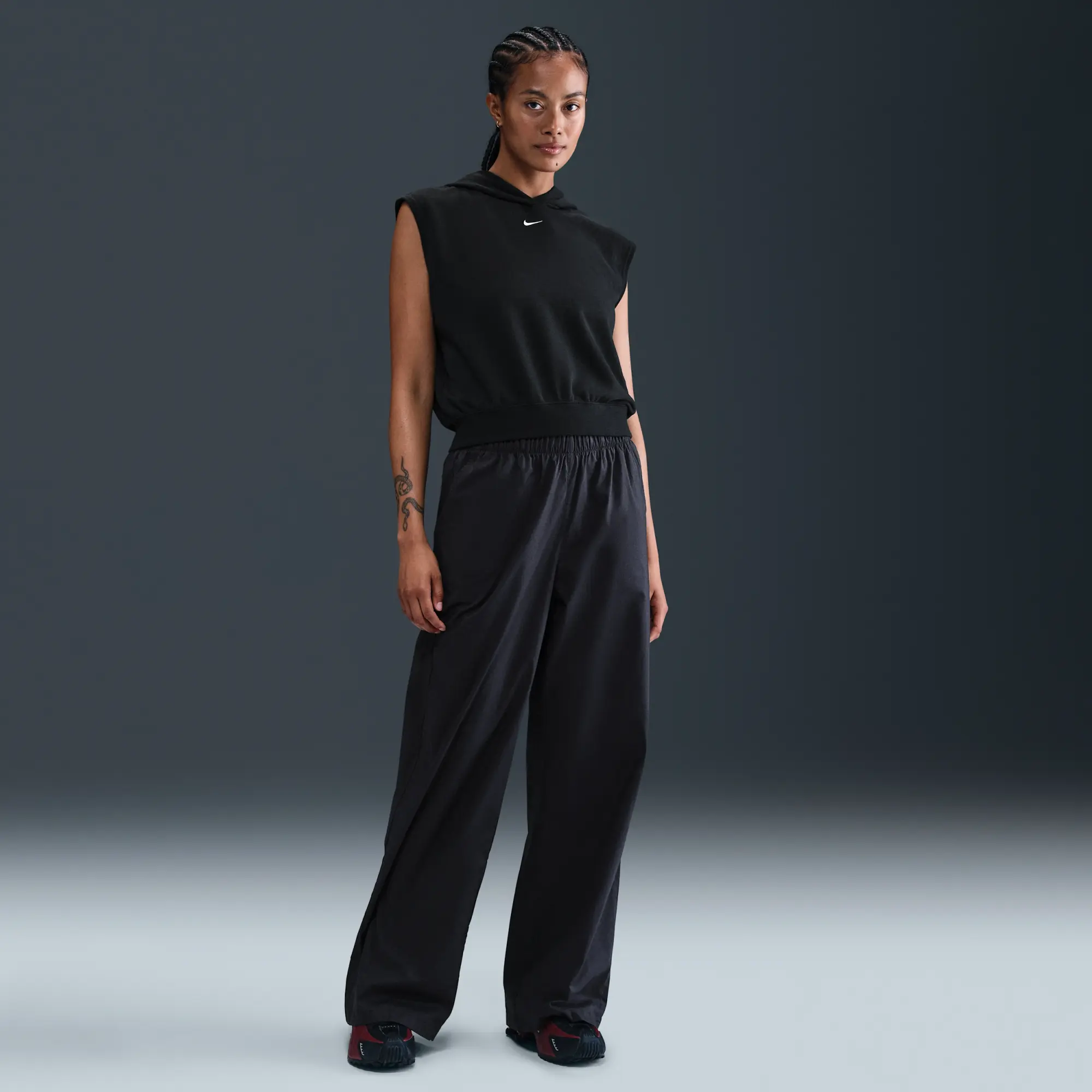 Nike Sportswear Chill Terry Women's French Terry Short-Sleeve Cropped Hoodie - Black - Sustainable Materials