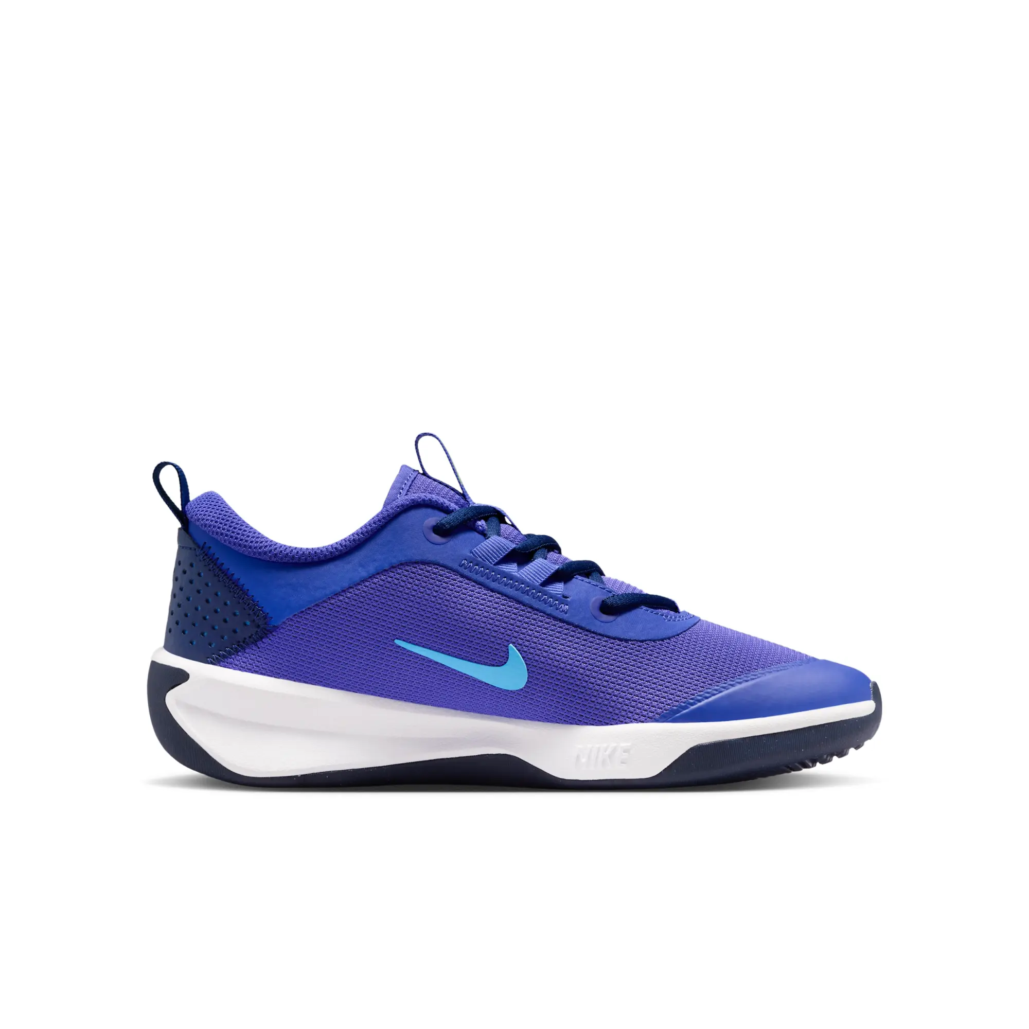 Nike Omni Multi-Court Older Kids' Indoor Court Shoes - Purple - Sustainable Materials