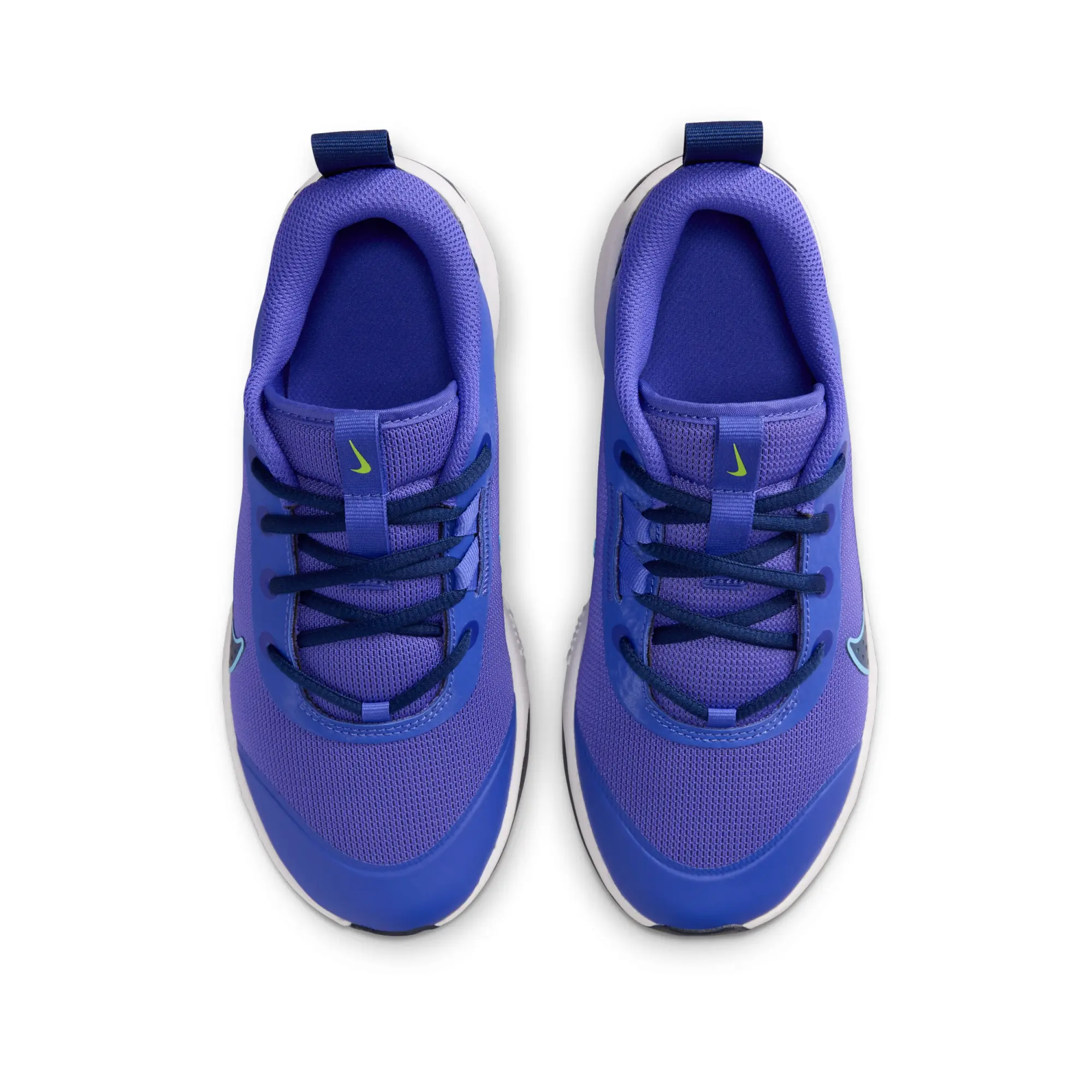Nike Omni Multi-Court Older Kids' Indoor Court Shoes - Purple - Sustainable Materials