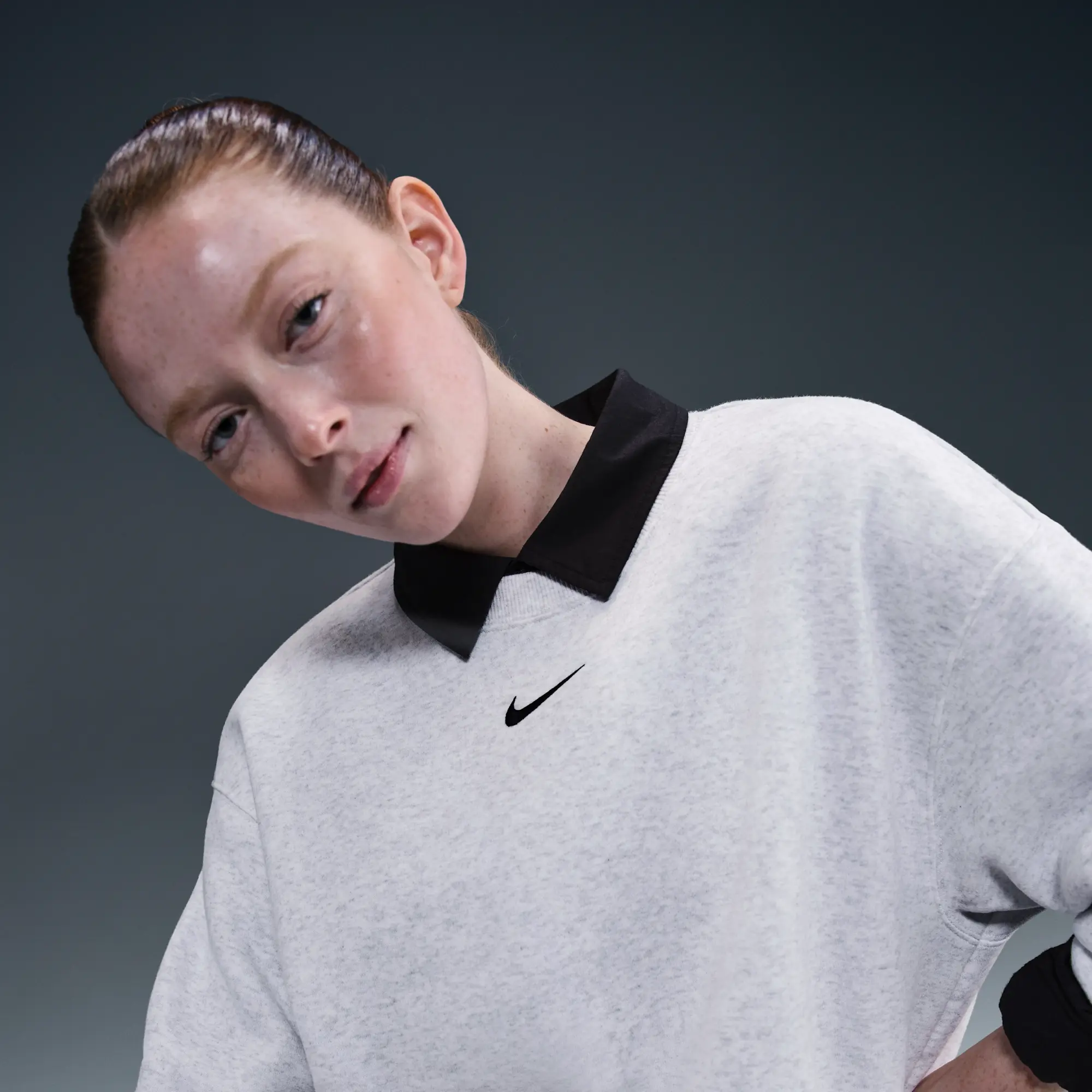 Nike Sportswear Phoenix Fleece Women's Oversized Crew-neck Sweatshirt - Brown - Fleece > Phoenix Fleece