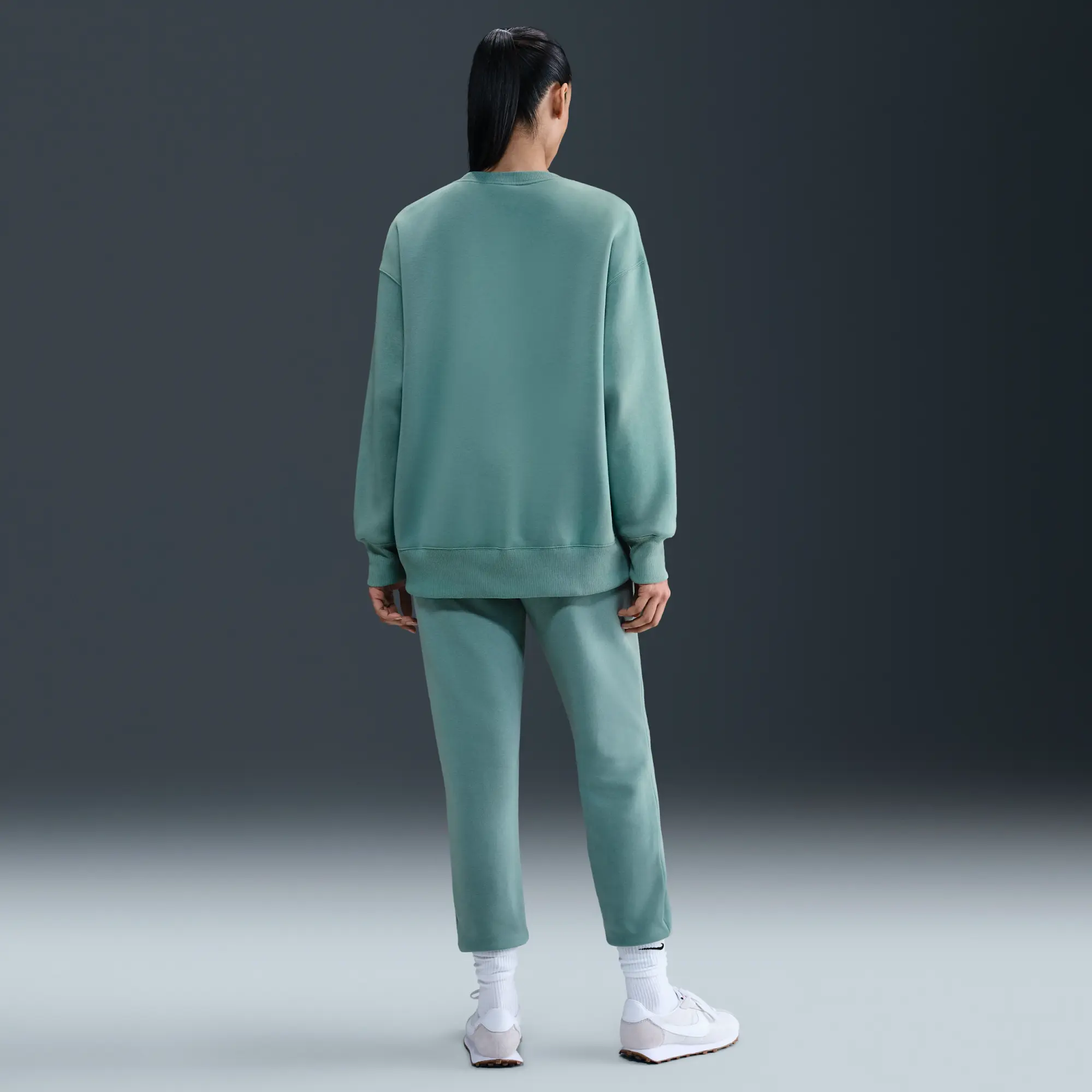 Nike Sportswear Phoenix Fleece Women's Mid-Rise Tracksuit Bottoms - Green - Fleece > Phoenix Fleece