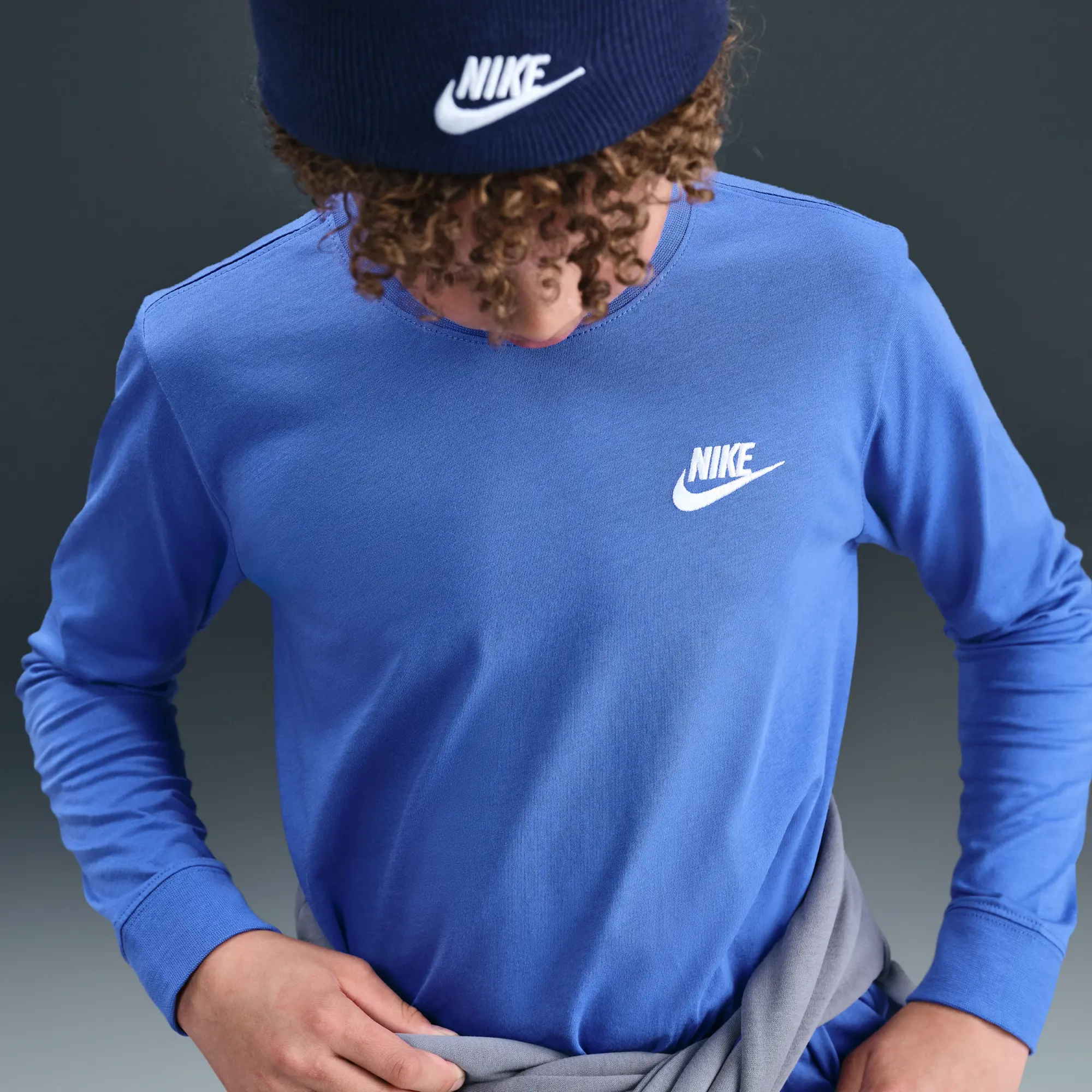 Nike Sportswear Older Kids' Long-Sleeve T-Shirt - Blue