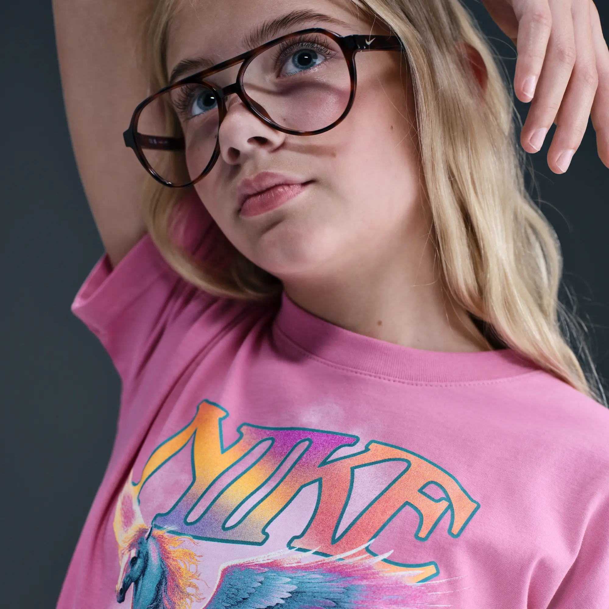 Nike Sportswear Older Kids' (Girls') T-Shirt - Pink