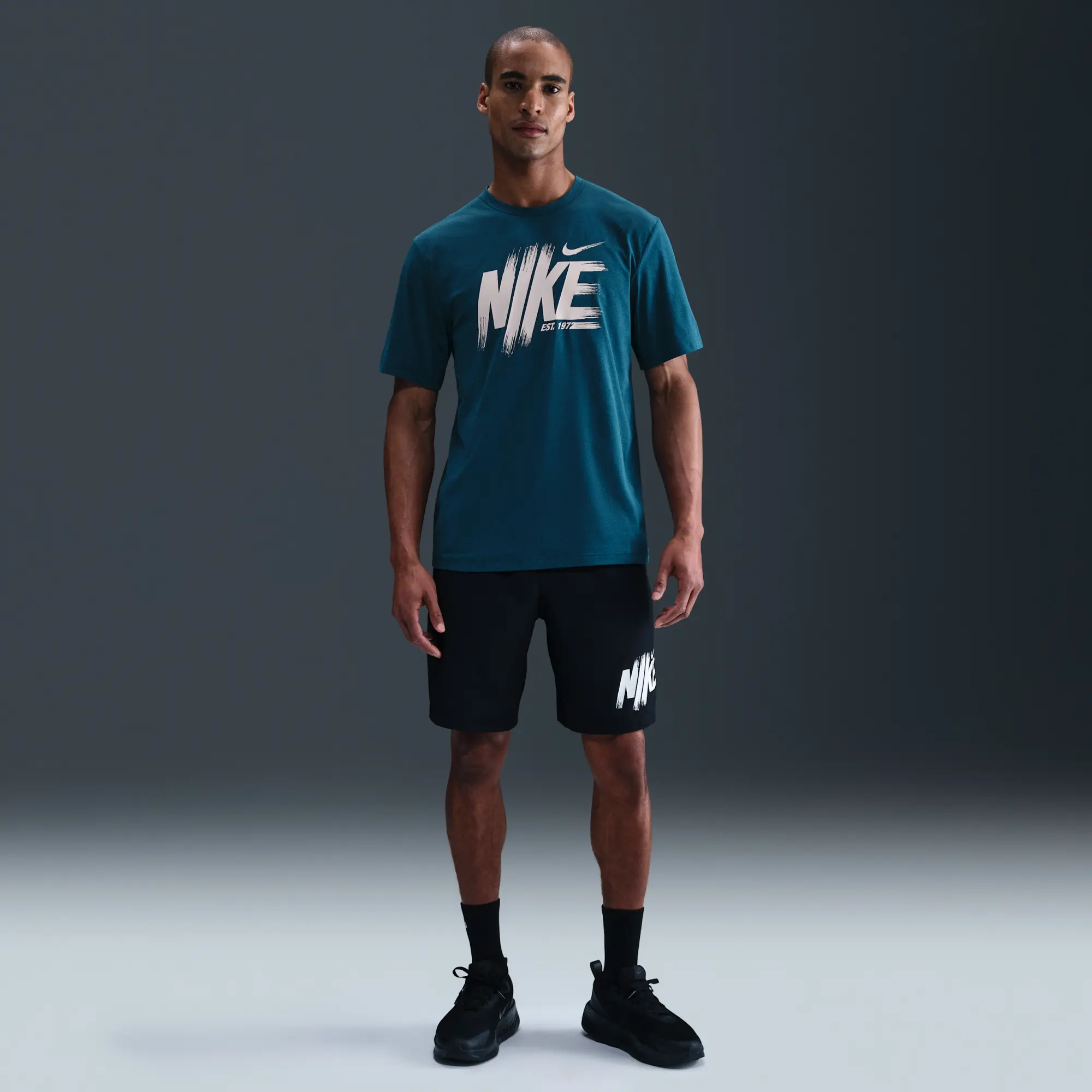 Nike Hyverse Men's Dri-FIT UV Training Top - Blue - Sustainable Materials