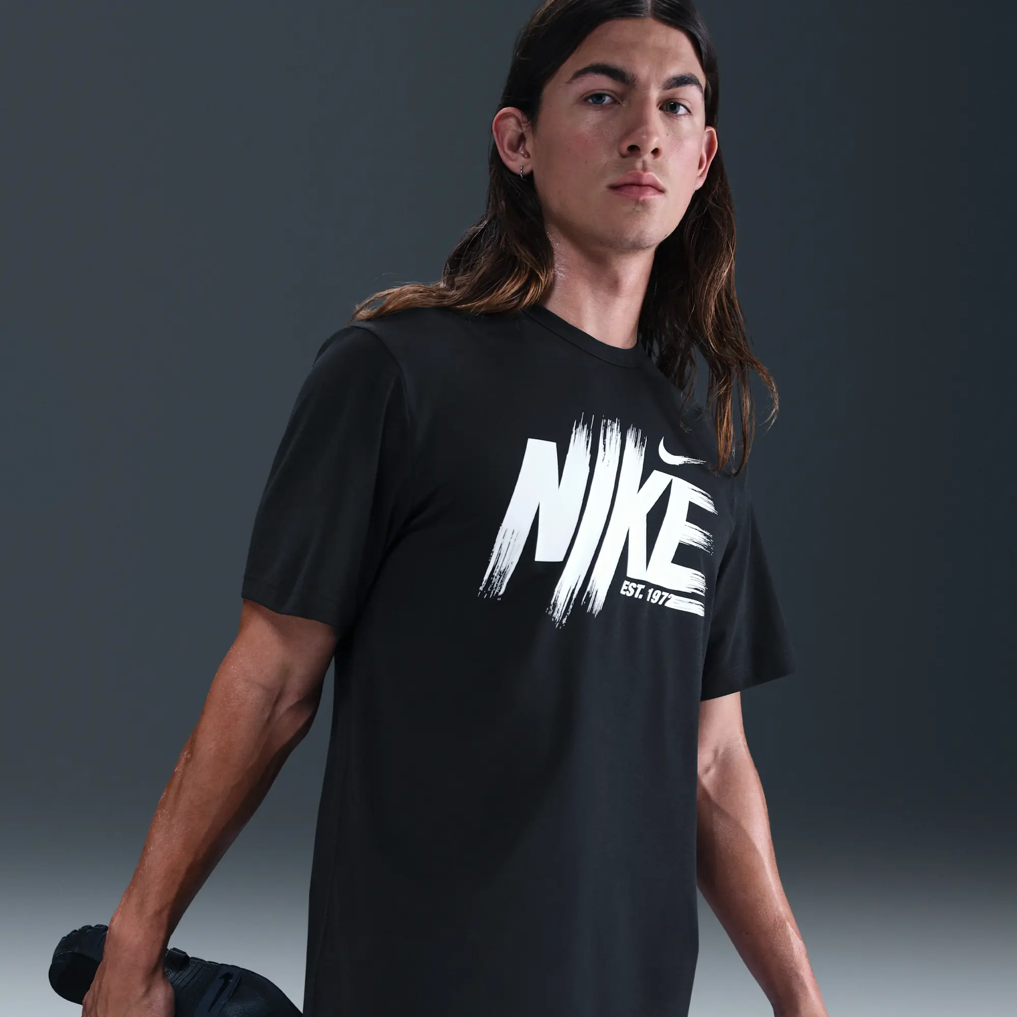Nike Hyverse Men's Dri-FIT UV Training Top - Black - Sustainable Materials