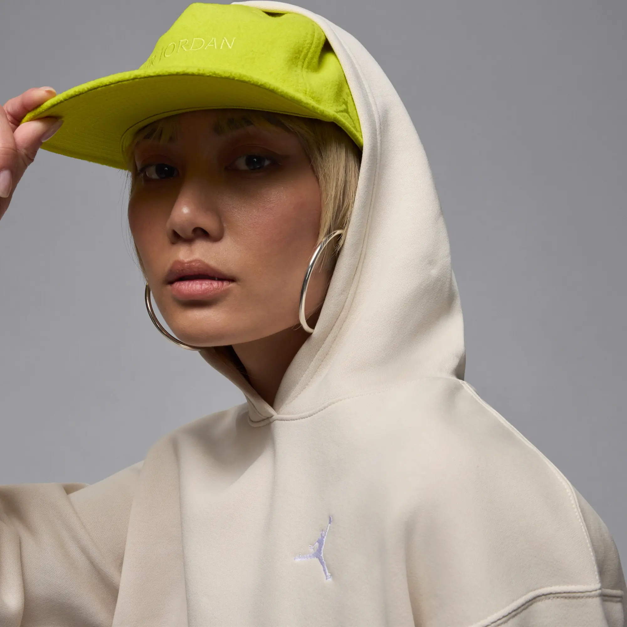 Nike Jordan Brooklyn Fleece Women's Pullover Hoodie - Brown - Fleece
