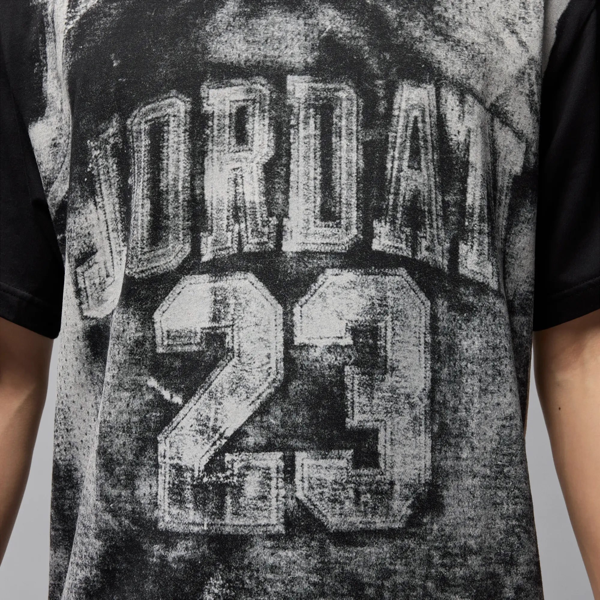 Nike Jordan Brooklyn Men's Collegiate Graphic T-Shirt - Black