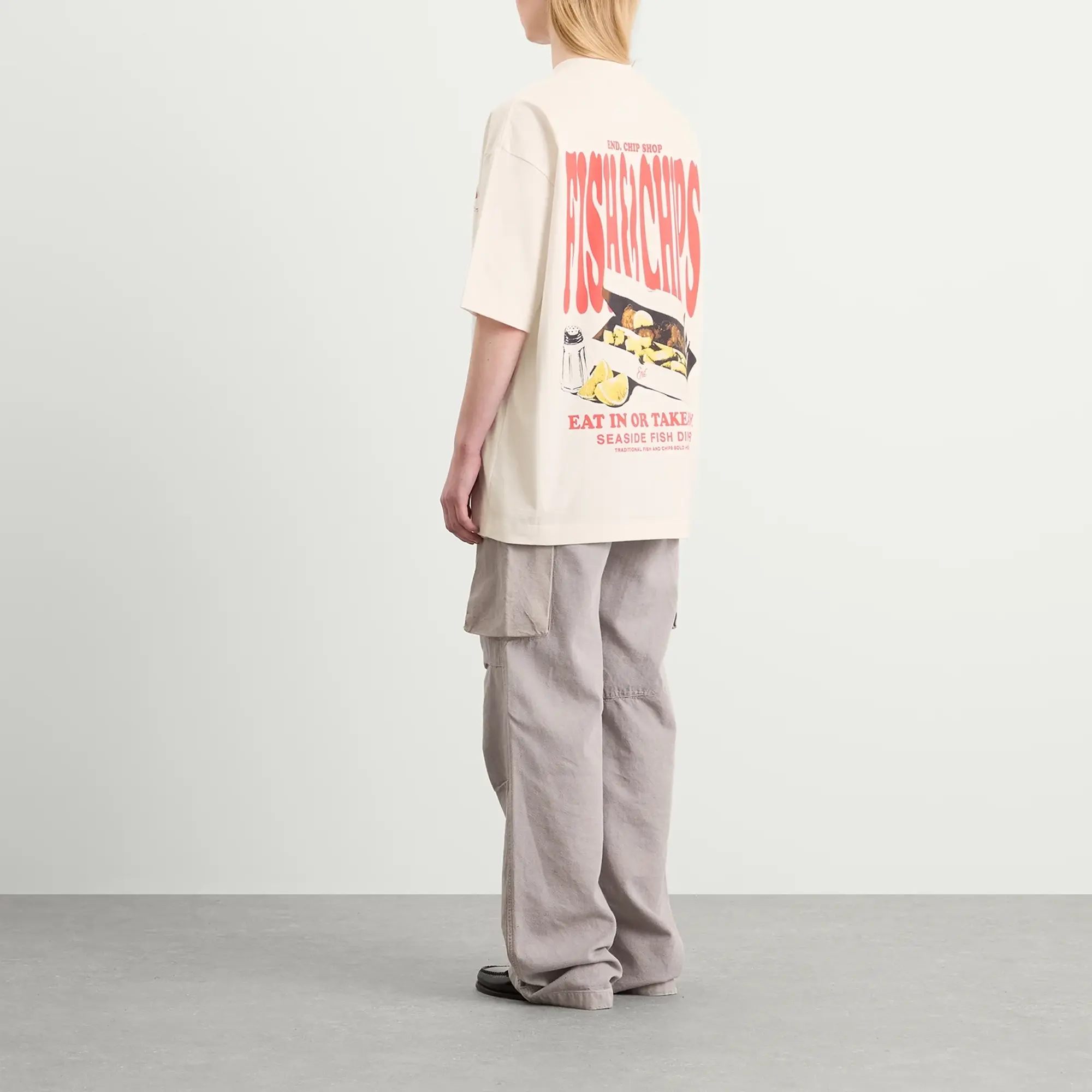 END. Coastal Fish Bar Eat In T-Shirt Ecru