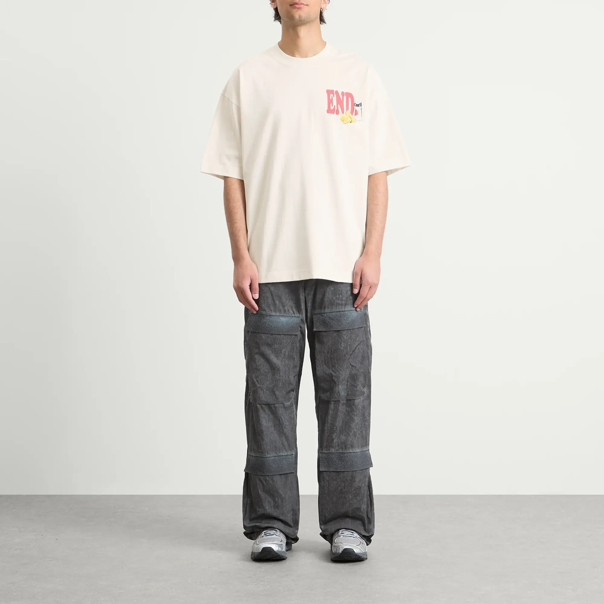 END. Coastal Fish Bar Eat In T-Shirt Ecru
