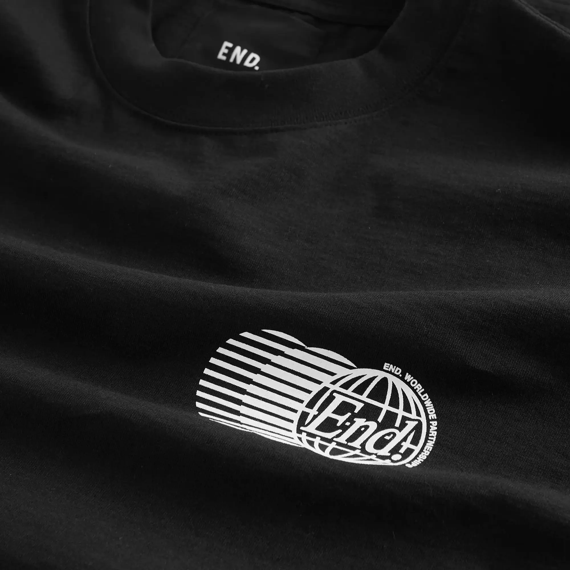 END. END. City Series 2.0 Newcastle Long Sleeve T-Shirt Black