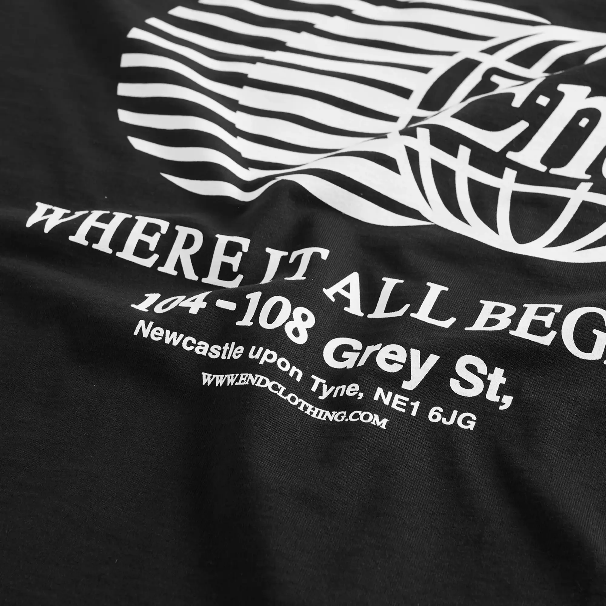 END. END. City Series 2.0 Newcastle Long Sleeve T-Shirt Black