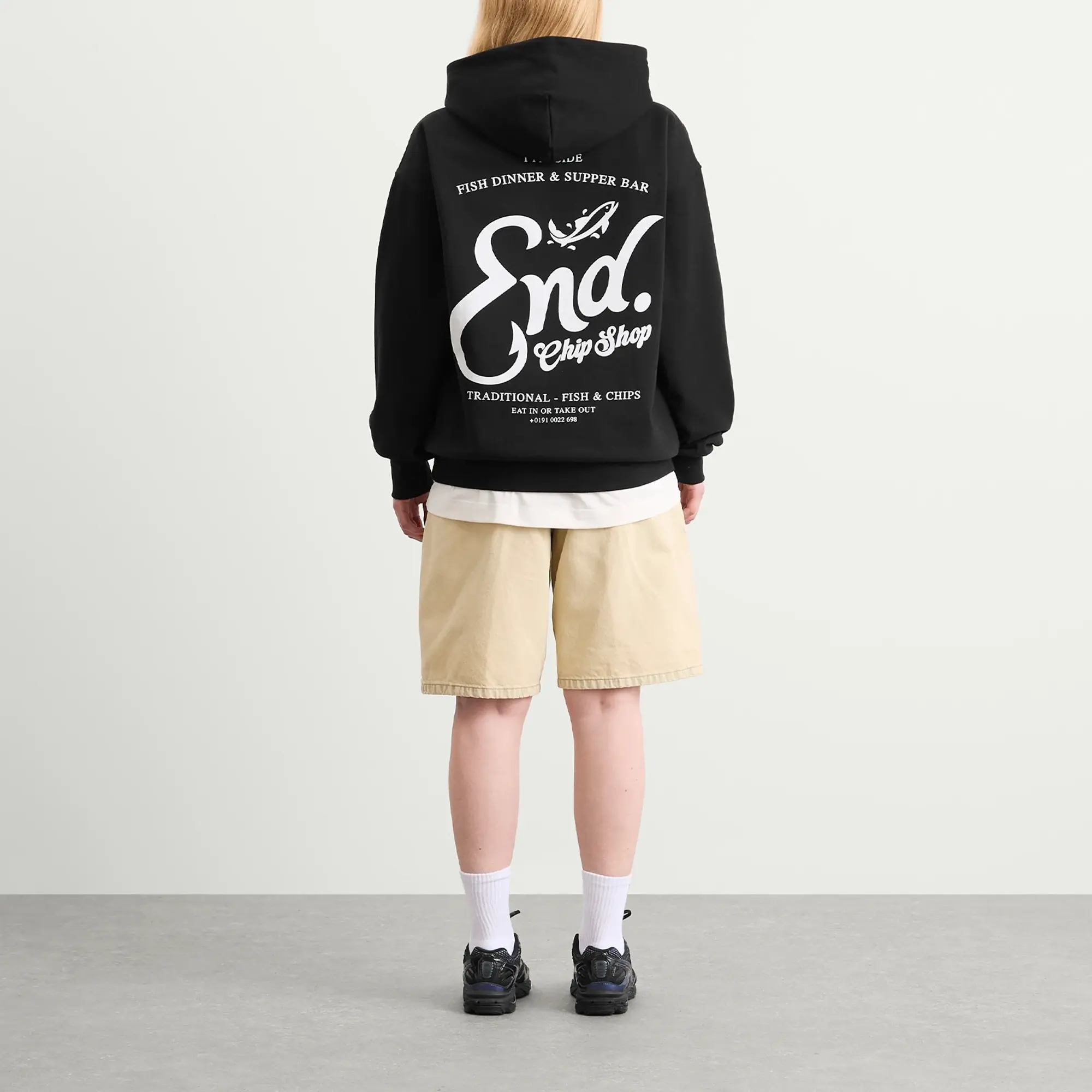 END. Coastal Fish Bar By The Sea Hoodie Black
