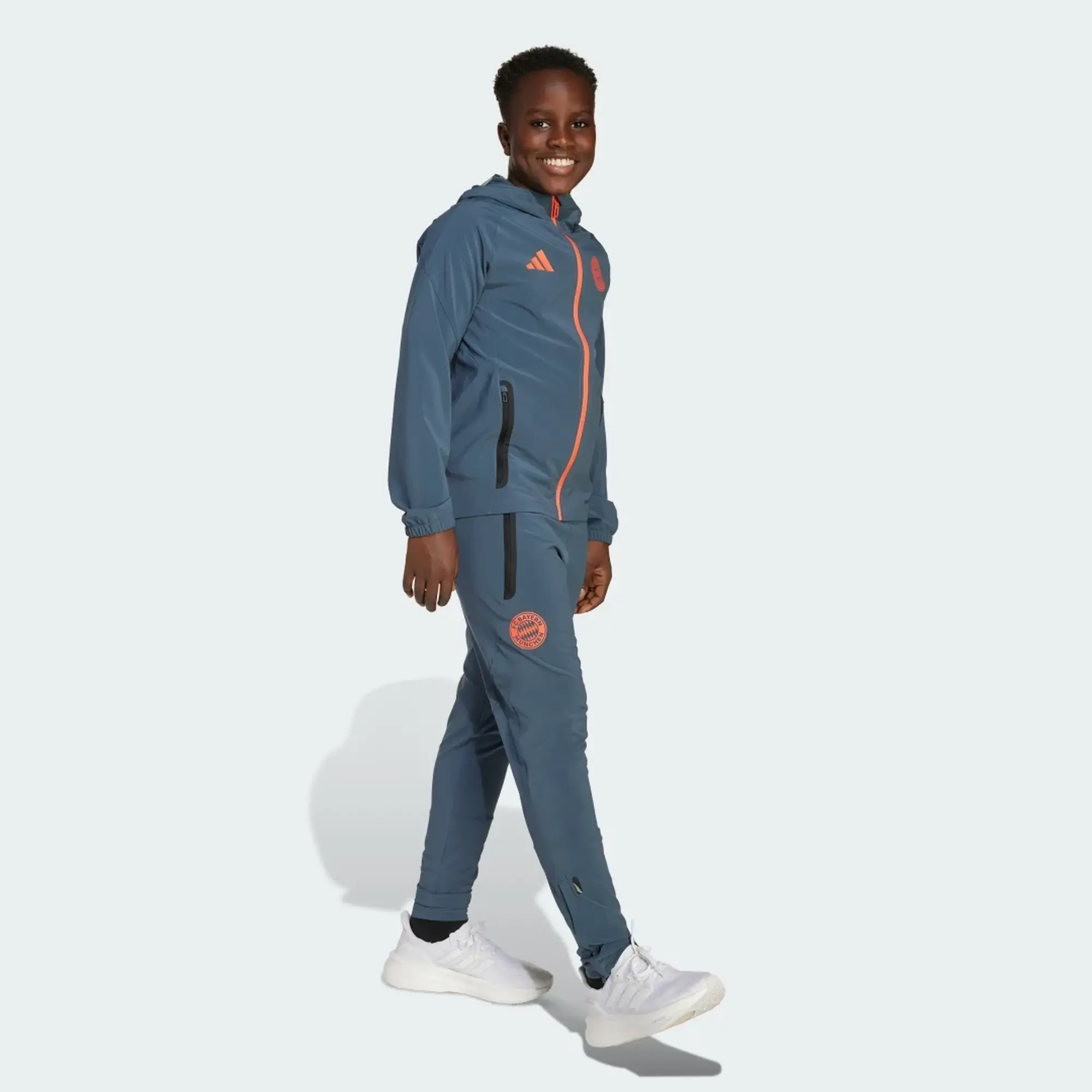 adidas FC Bayern Tiro 25 Competition Vis Tech Travel Pants Kids