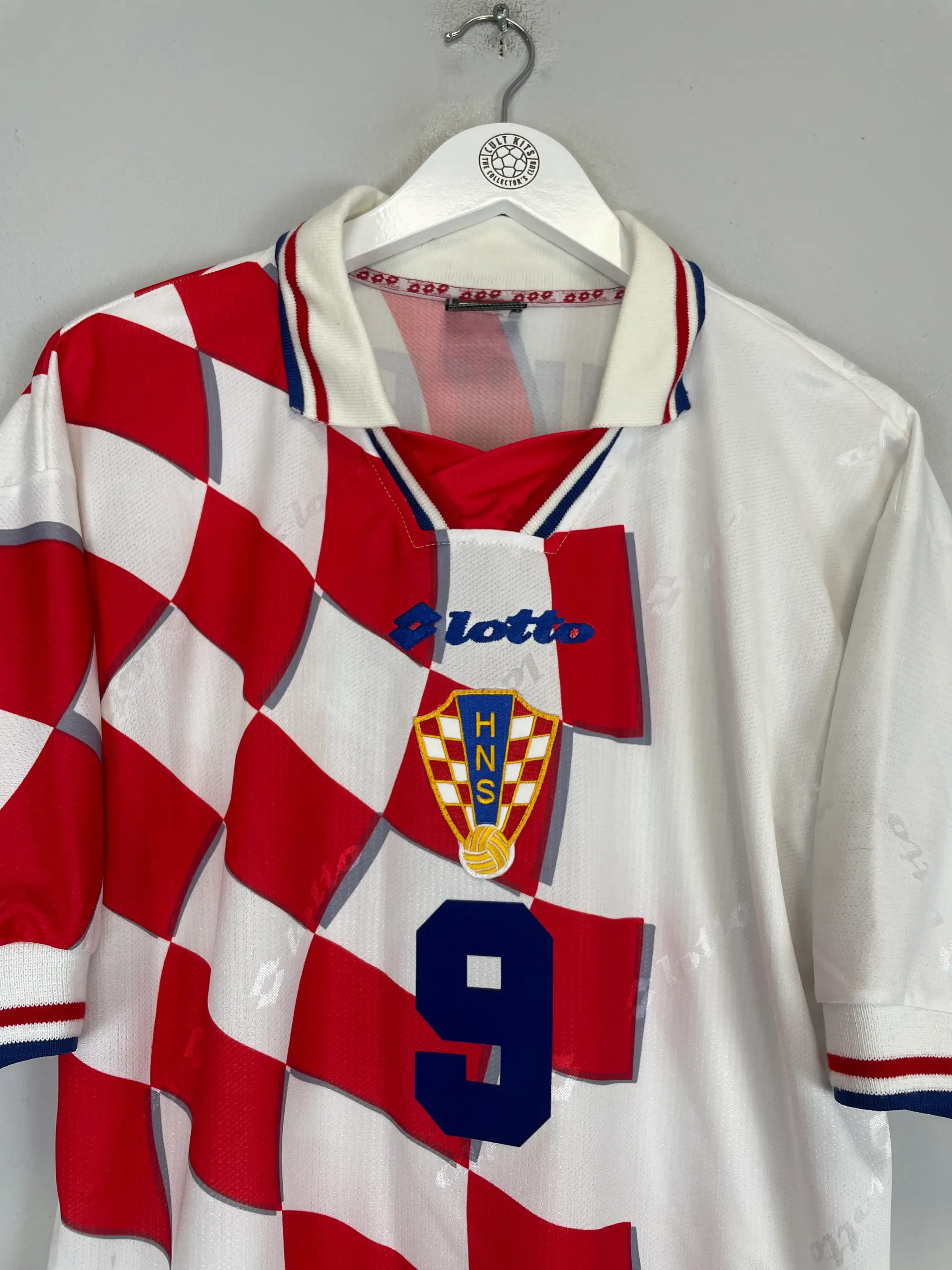 1998/00 CROATIA SUKER #9 HOME SHIRT (M) LOTTO | Cult Kits