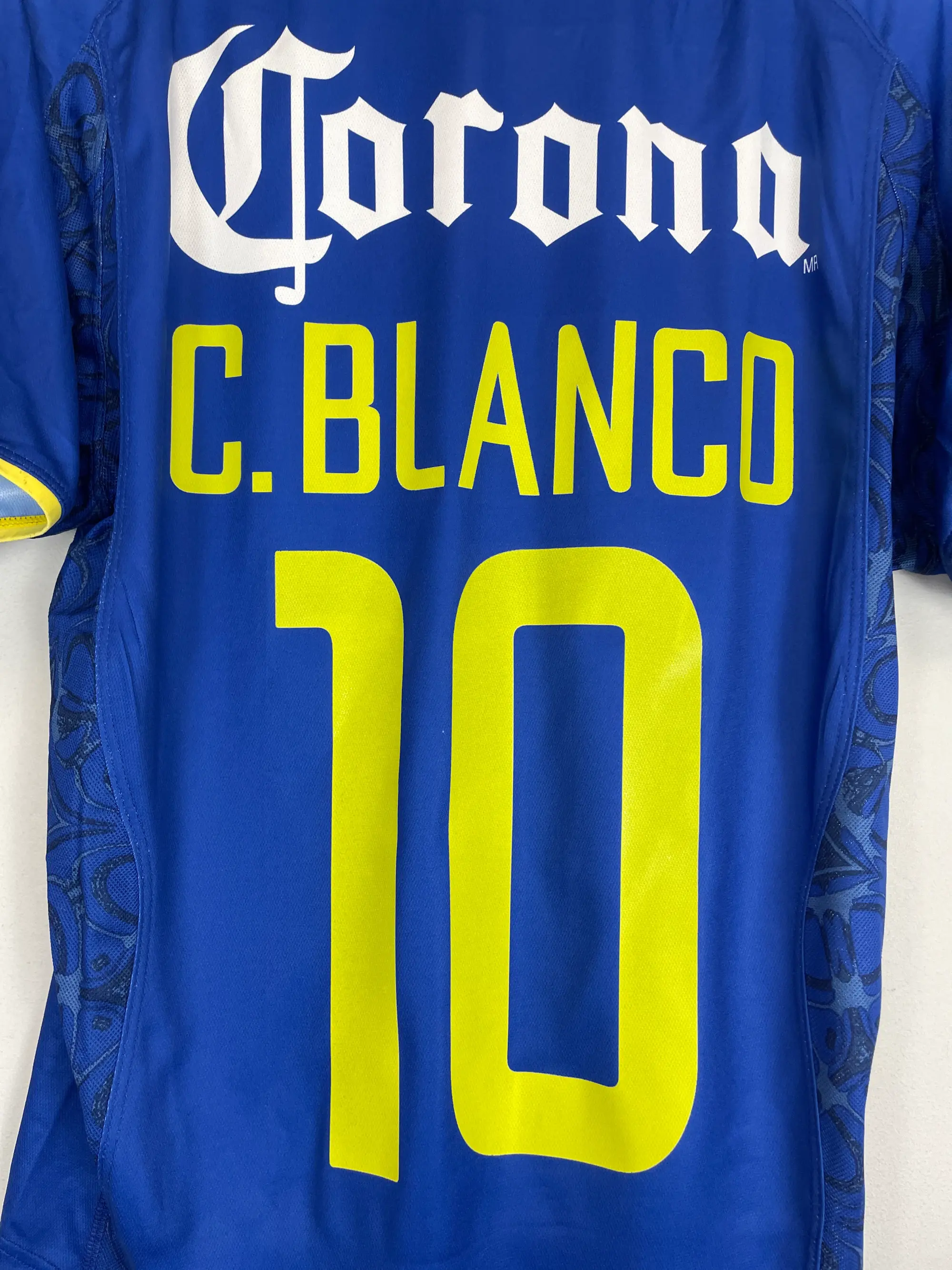 2005/06 BARCELONA RONALDINHO #10 AWAY SHIRT (M) NIKE | Cult Kits