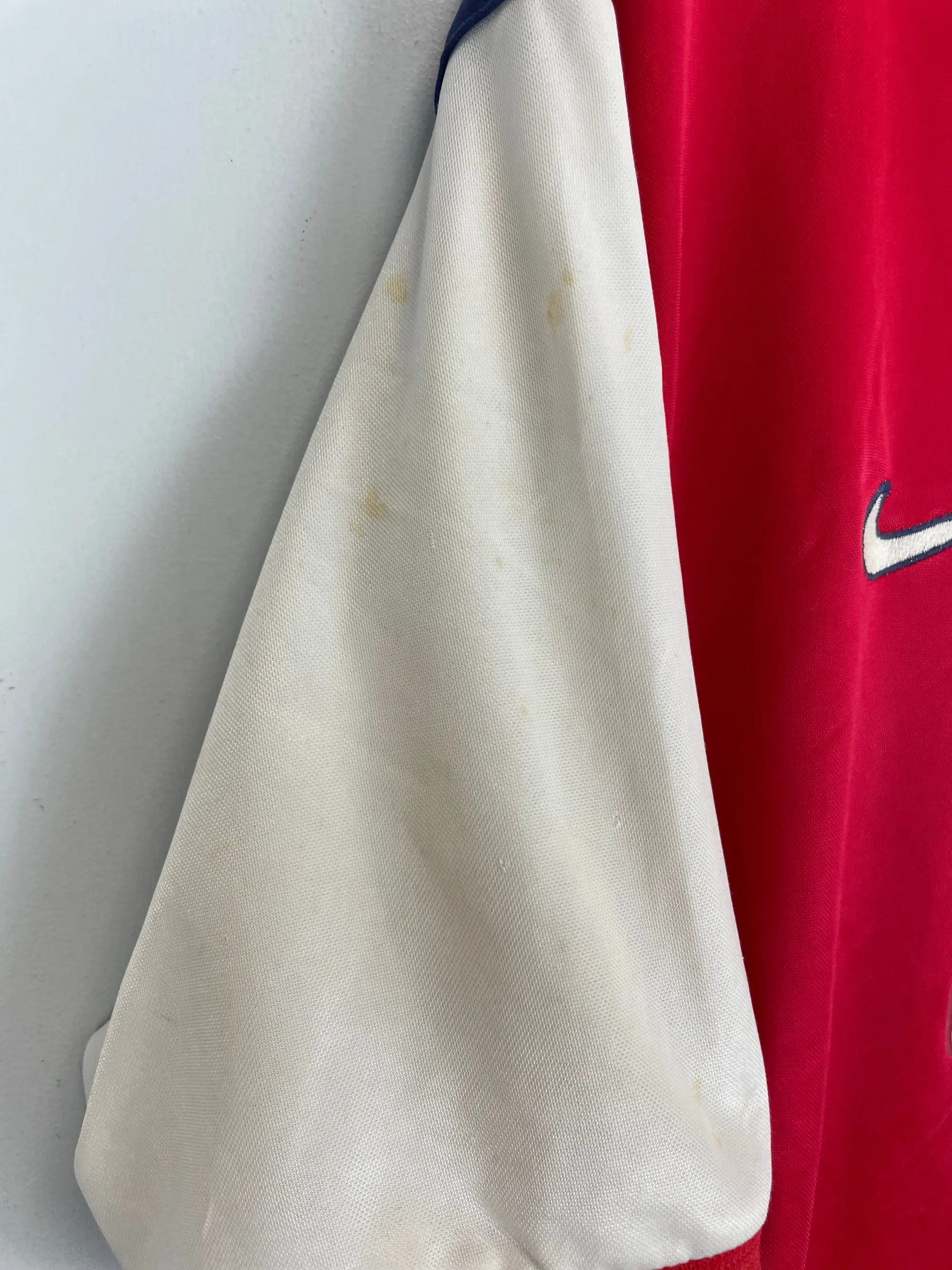 2005/06 BARCELONA RONALDINHO #10 AWAY SHIRT (M) NIKE | Cult Kits