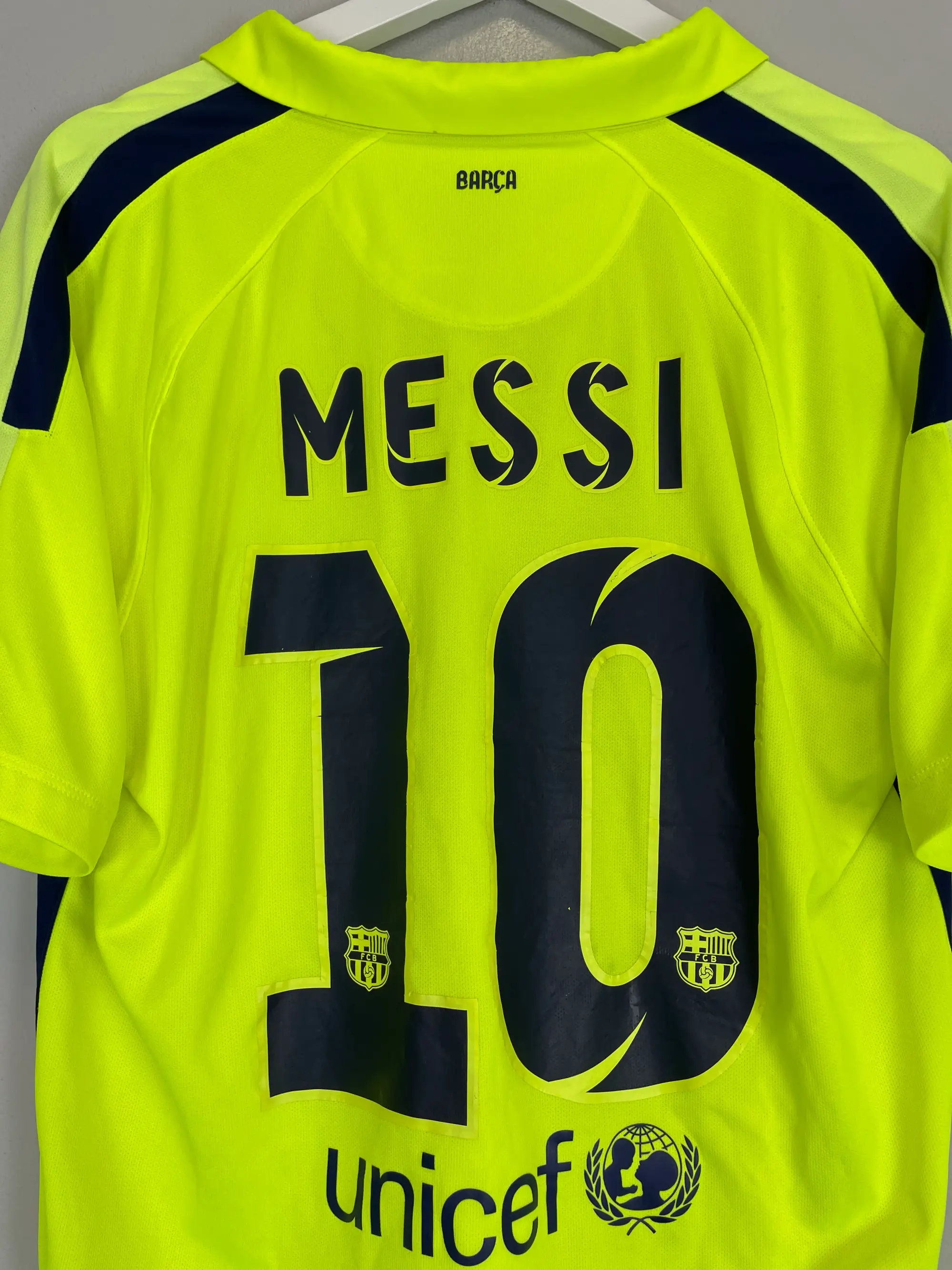 2005/06 BARCELONA RONALDINHO #10 AWAY SHIRT (M) NIKE | Cult Kits