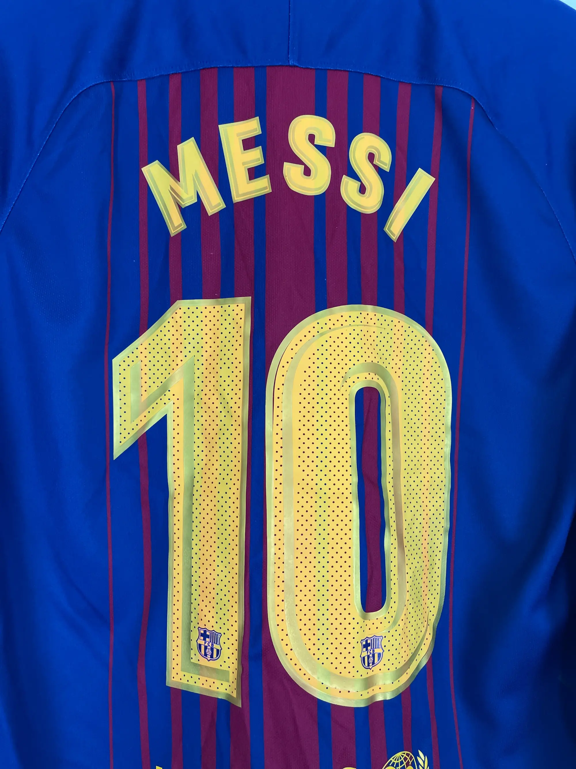 2005/06 BARCELONA RONALDINHO #10 AWAY SHIRT (M) NIKE | Cult Kits