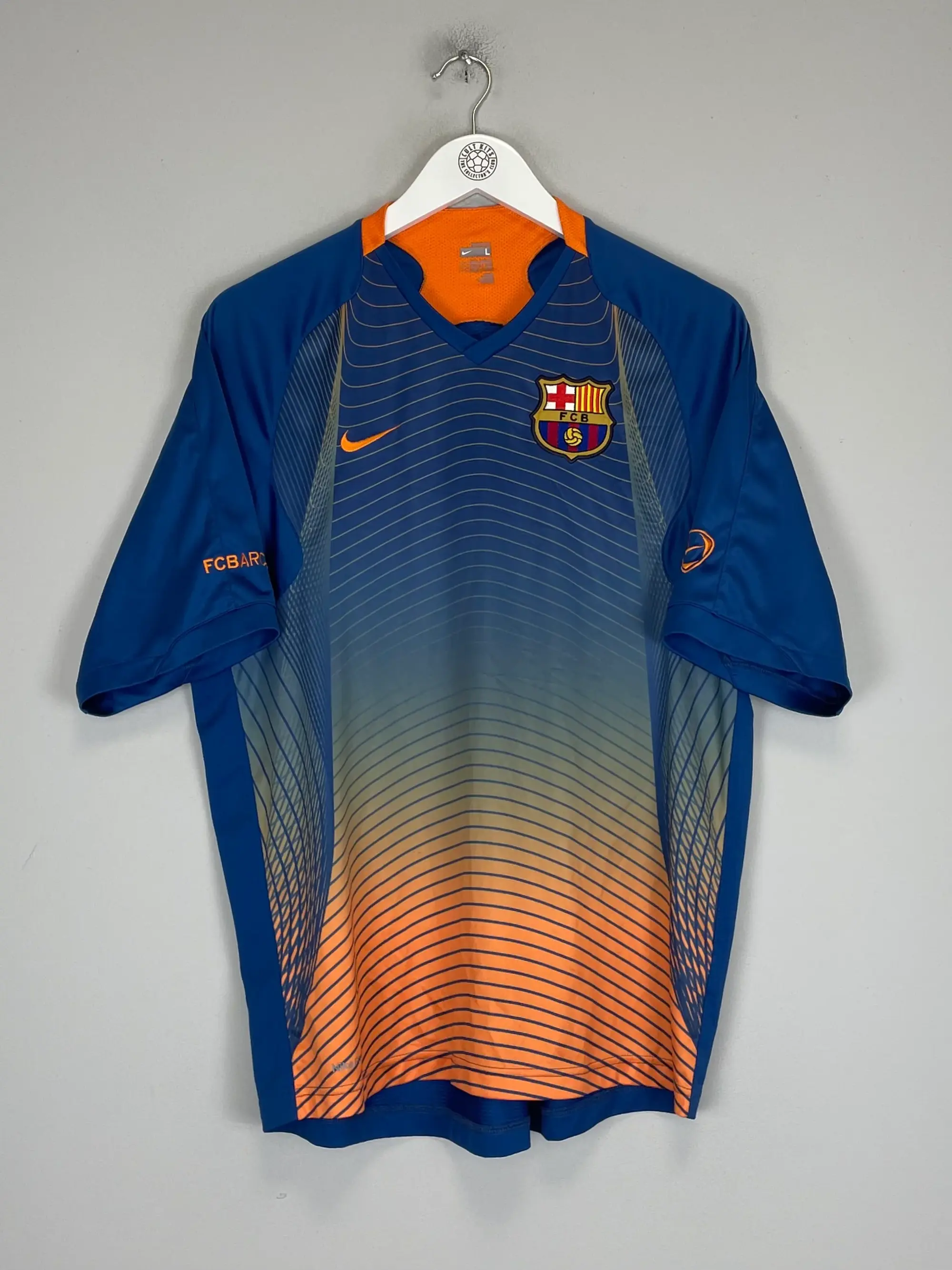 2005/06 BARCELONA RONALDINHO #10 AWAY SHIRT (M) NIKE | Cult Kits