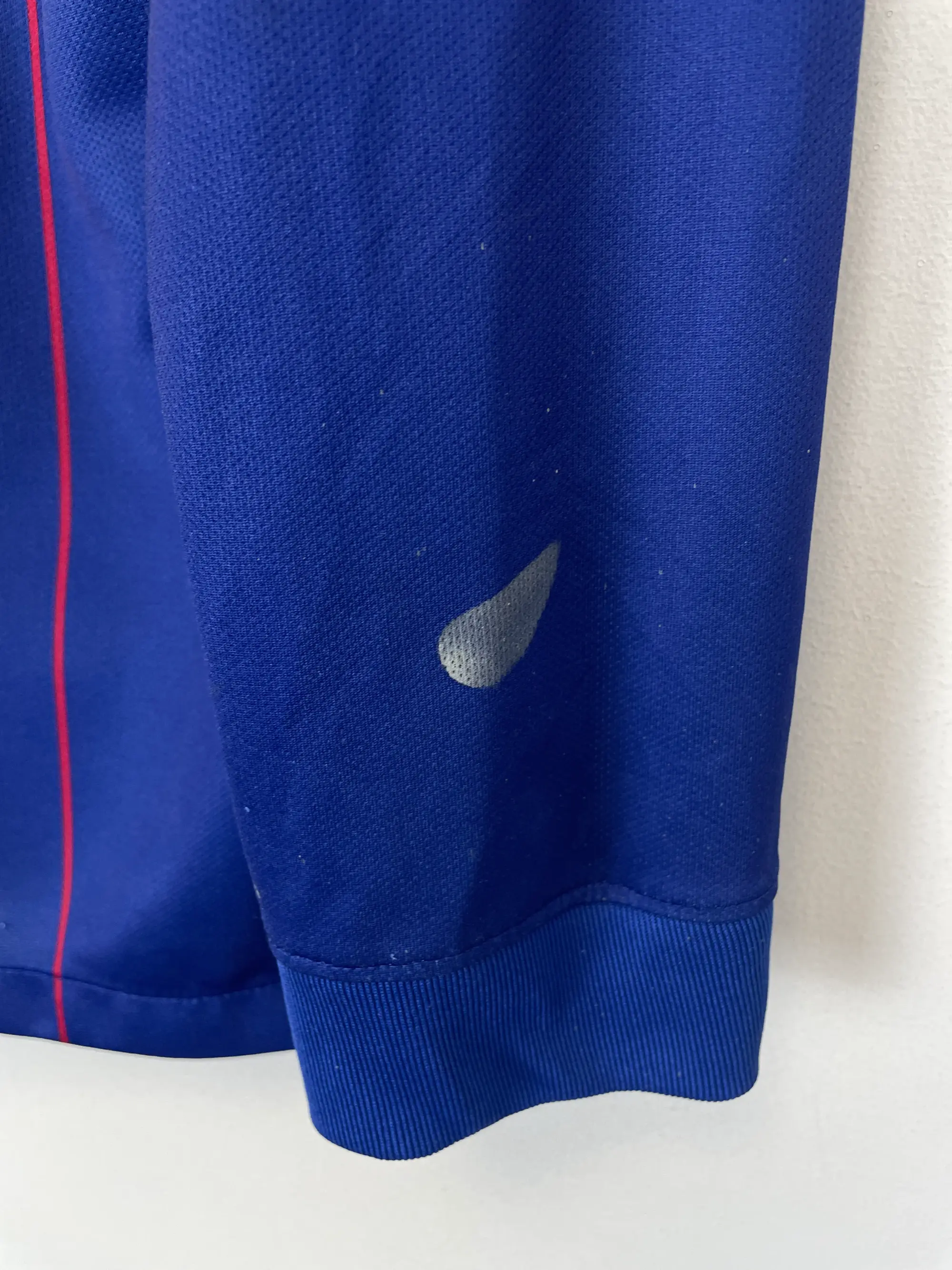 2005/06 BARCELONA RONALDINHO #10 AWAY SHIRT (M) NIKE | Cult Kits