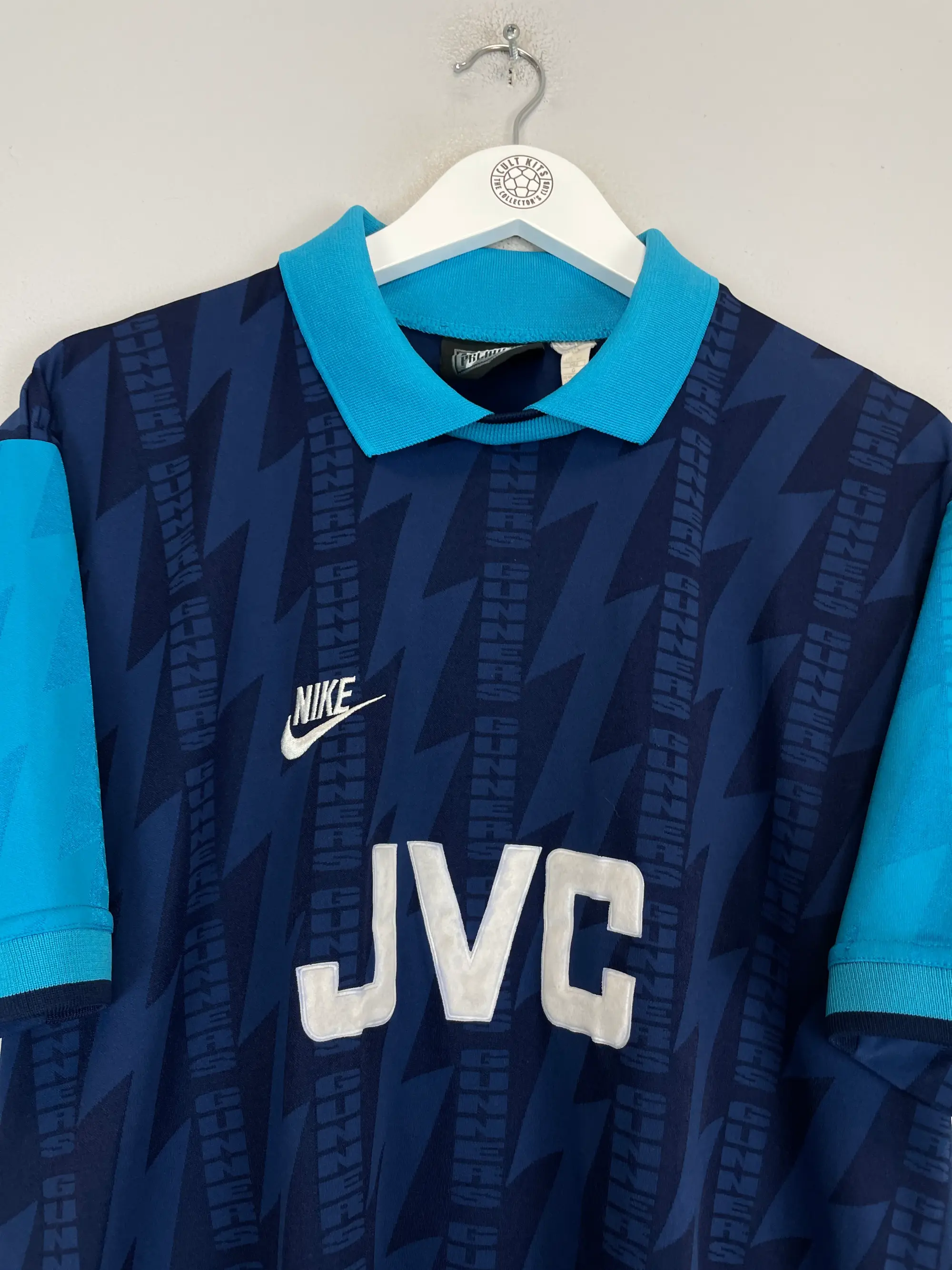 2005/06 BARCELONA RONALDINHO #10 AWAY SHIRT (M) NIKE | Cult Kits