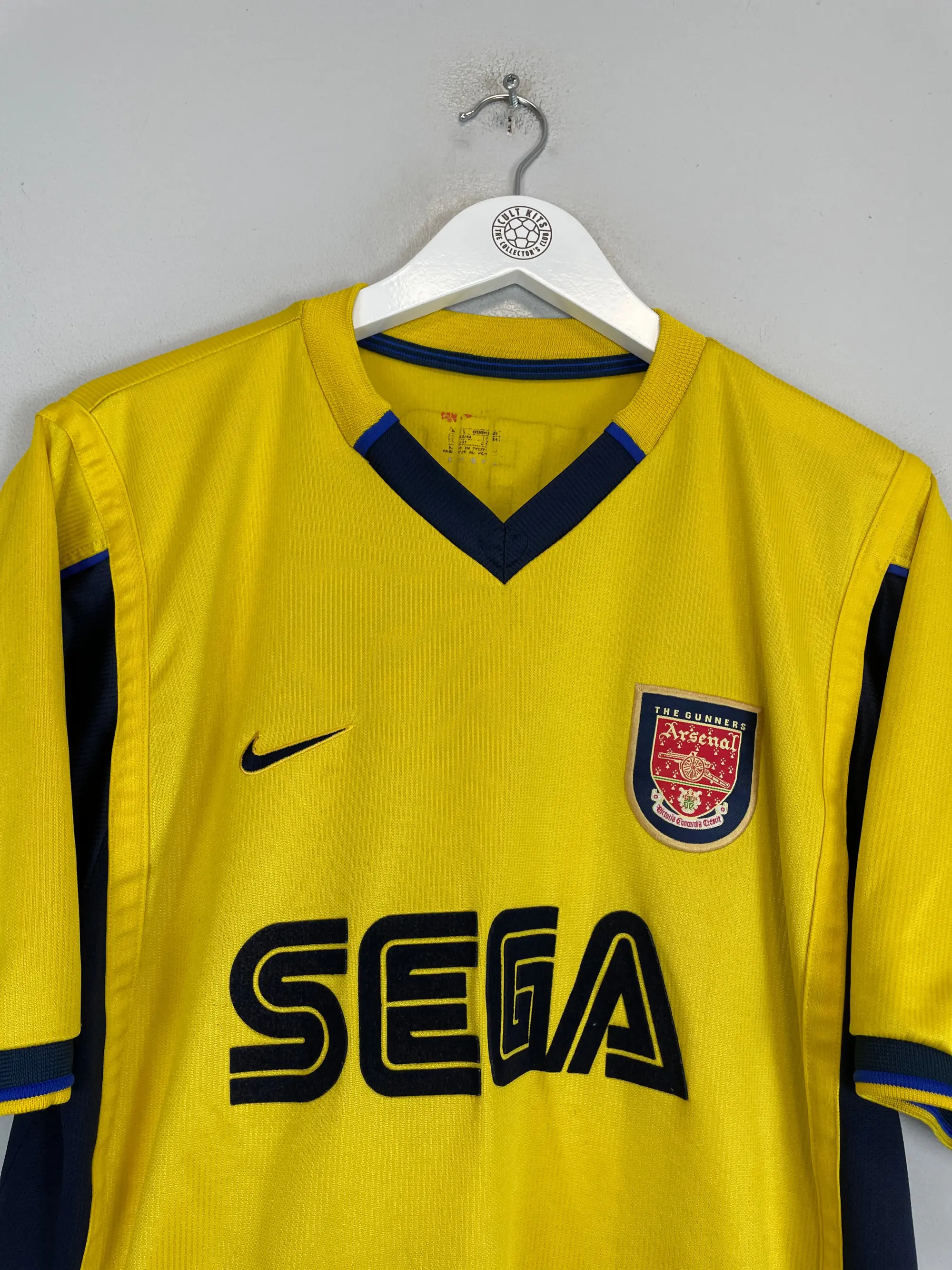 2005/06 BARCELONA RONALDINHO #10 AWAY SHIRT (M) NIKE | Cult Kits